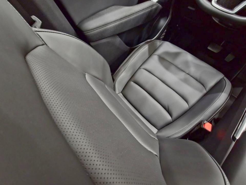 imagen swiper vehículo 12