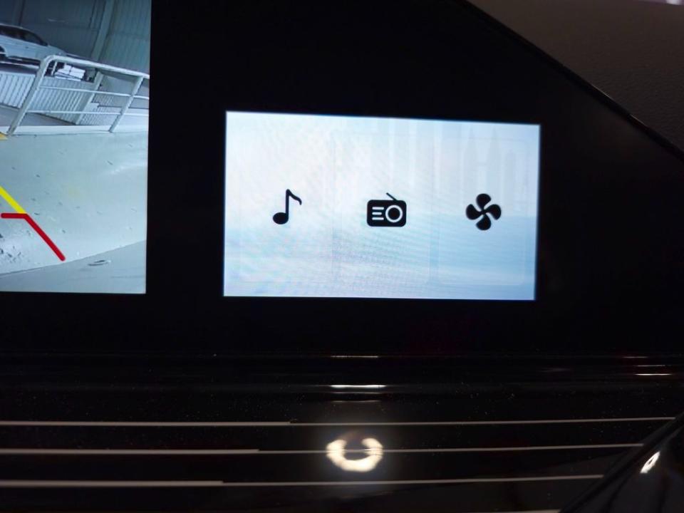 imagen swiper vehículo 13