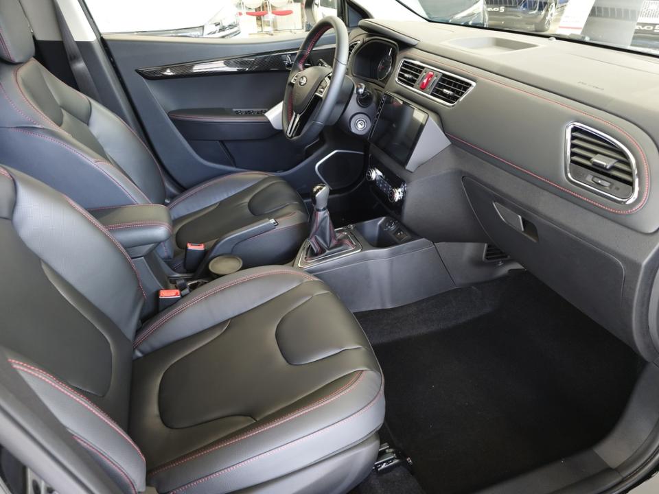 imagen swiper vehículo 7