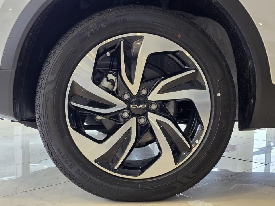 imagen swiper vehículo 4