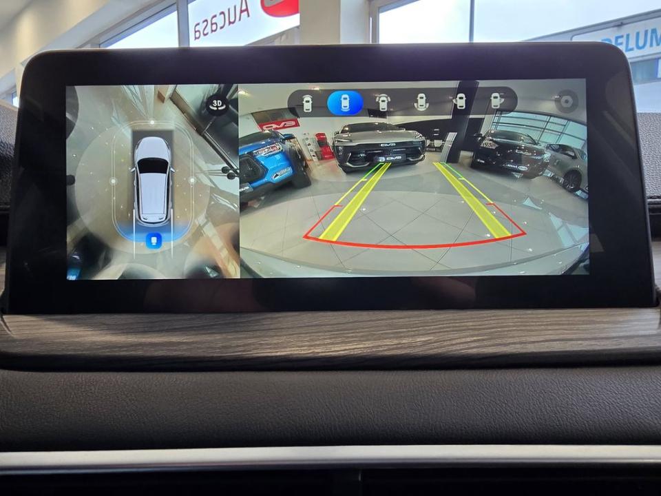 imagen swiper vehículo 9