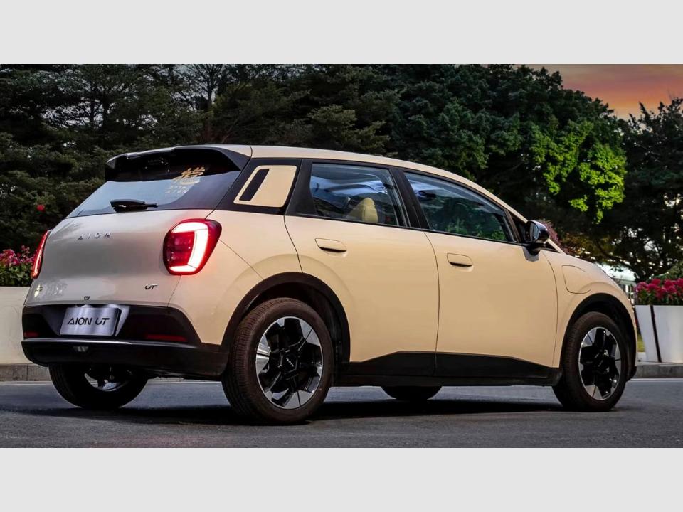 0 Aion UT Premium Eléctrico