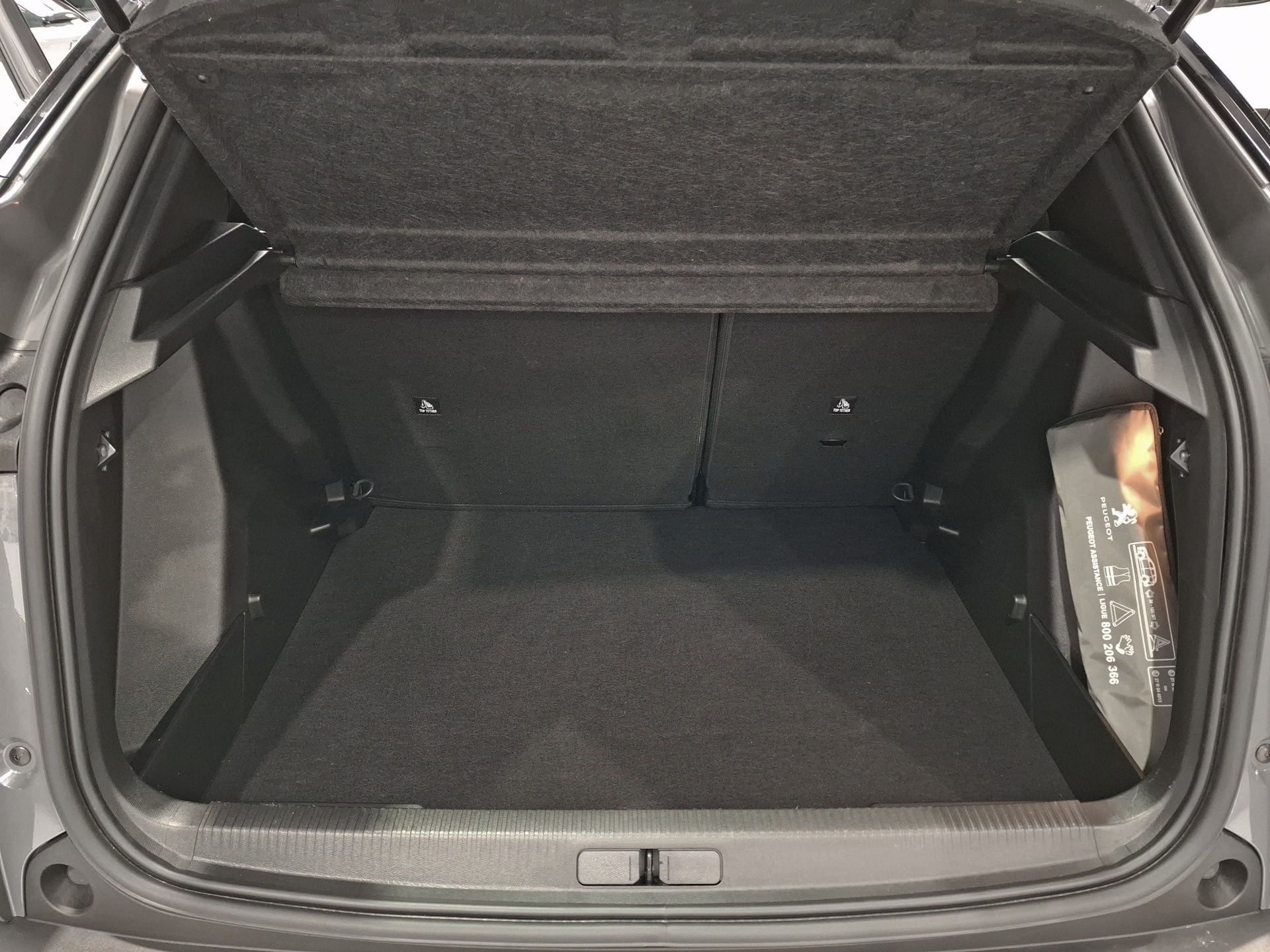 Peugeot 2008 1.2 PureTech 100cv Active — photo 5