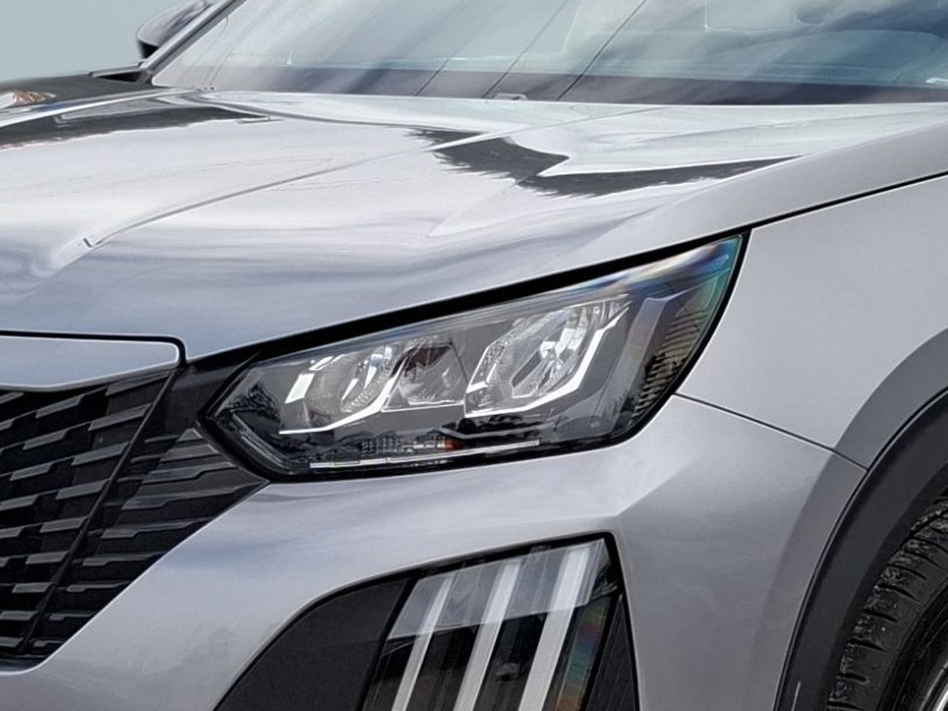 Peugeot 2008 1.2 PureTech 100cv Active — photo 5