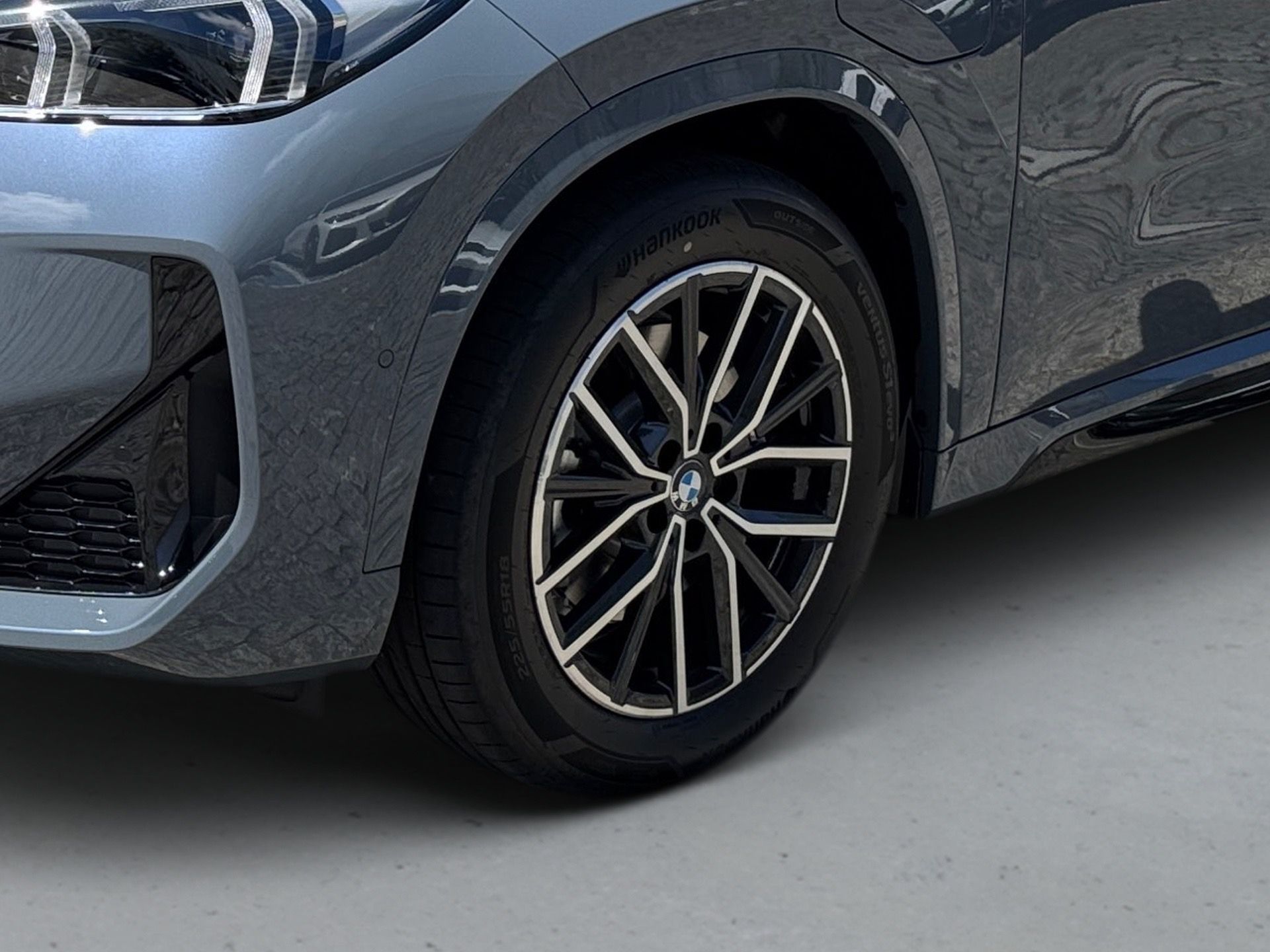 BMW X1 xDrive25e — photo 4