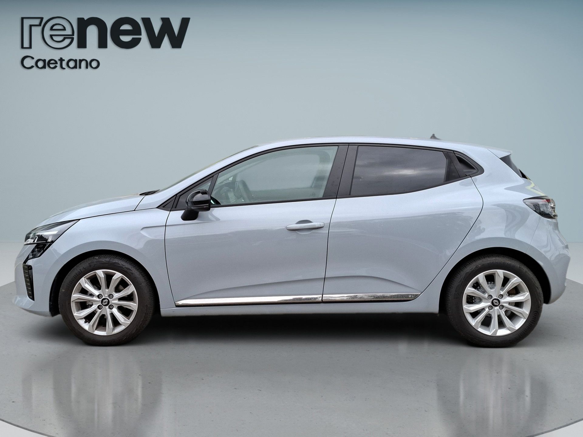 Renault Clio TCe 90 Evolution — photo 4