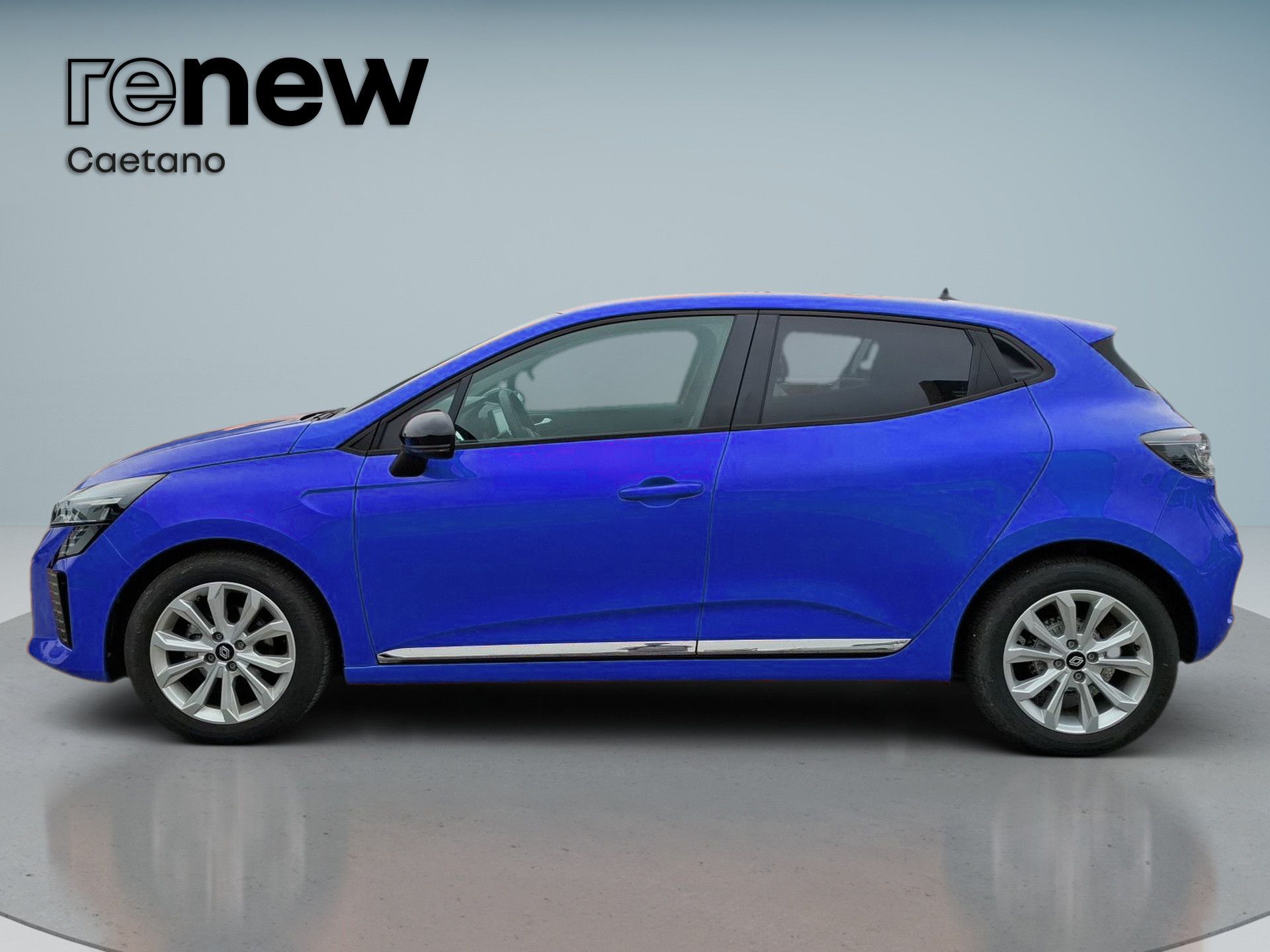 Renault Clio TCe 100 Bi-Fuel Evolution — photo 4