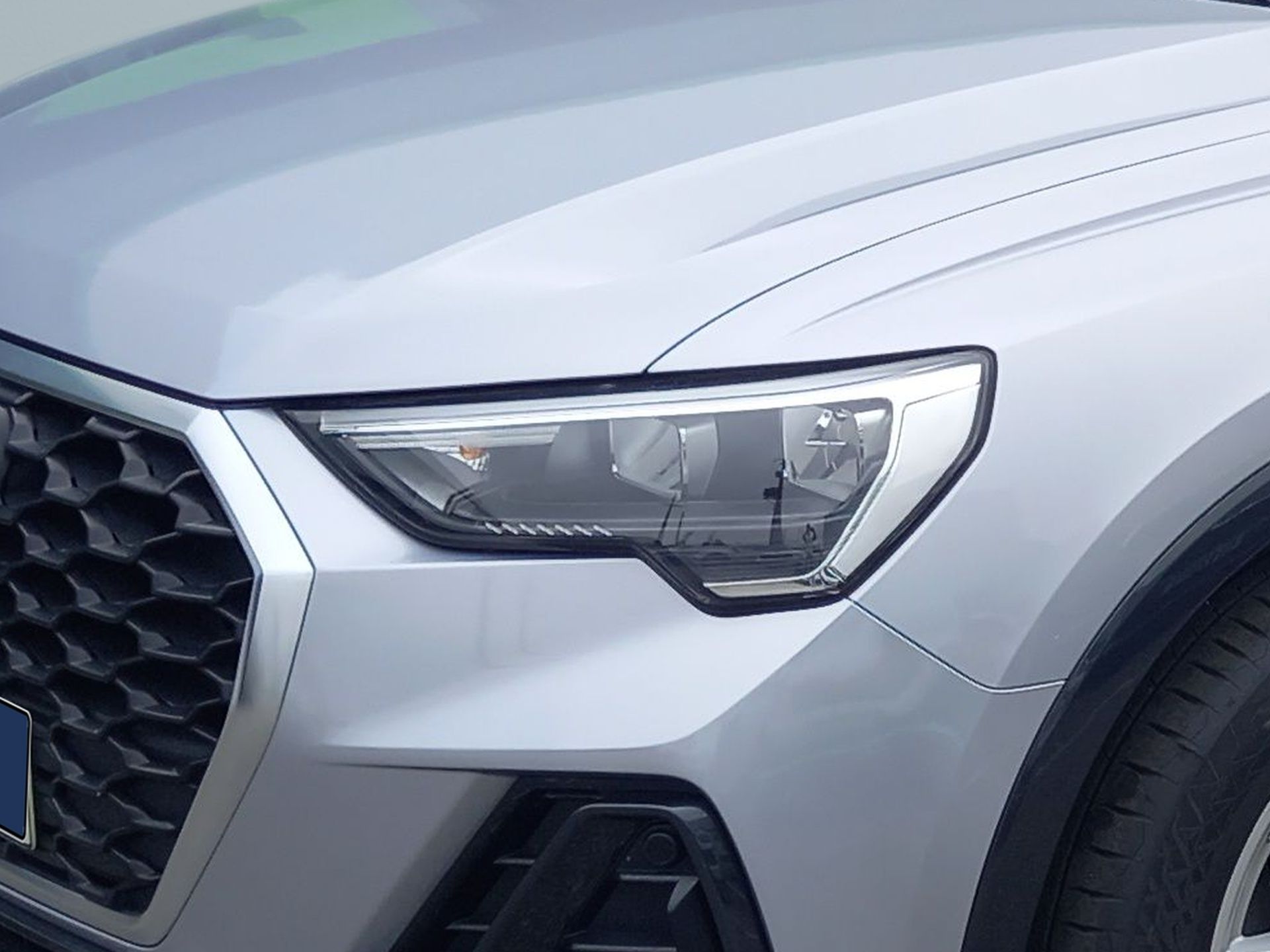 Audi Q3 Sportback 35 2.0 TDI S tronic — photo 2