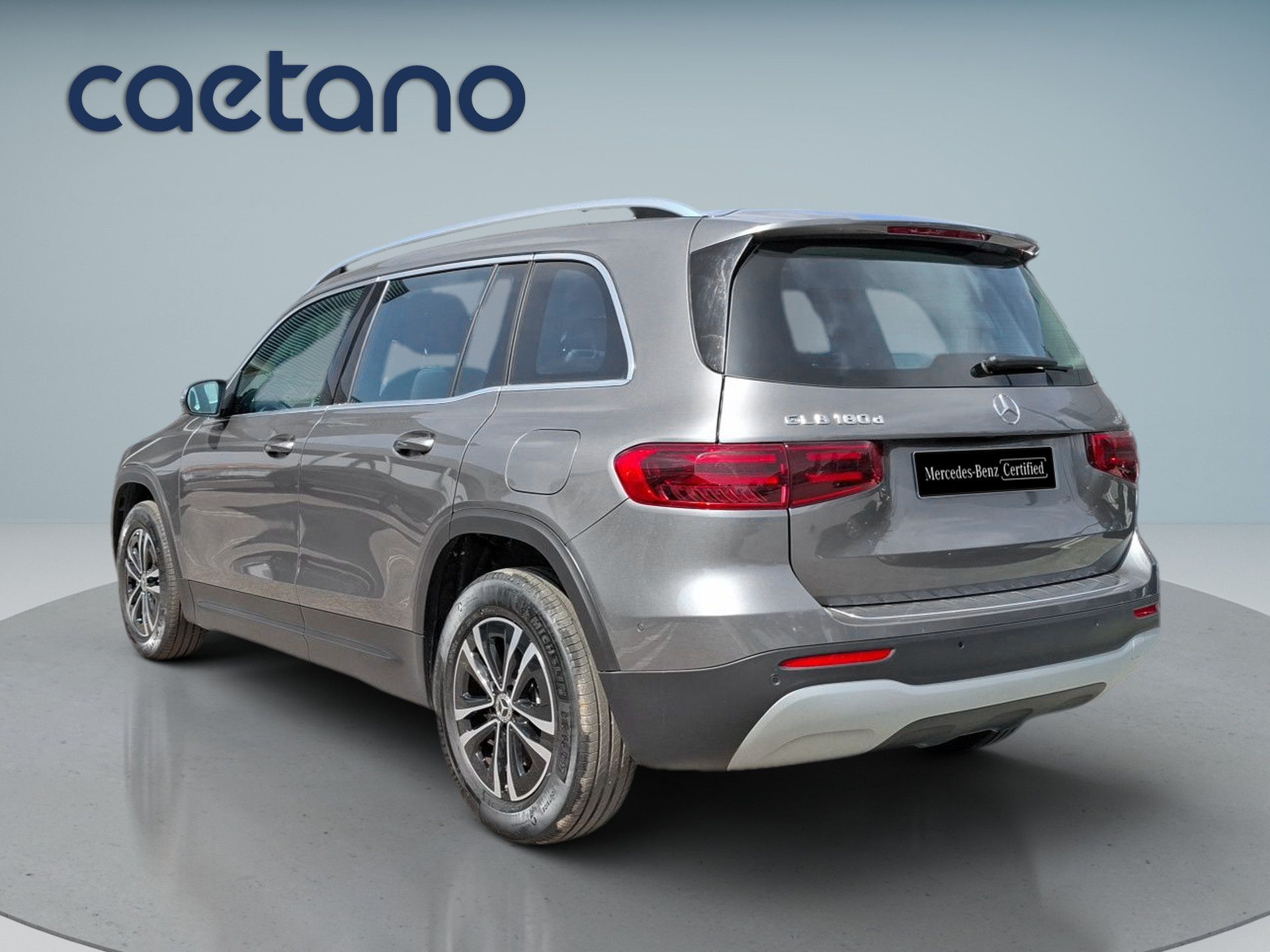 Mercedes-Benz GLB GLB 180 d Auto — photo 3