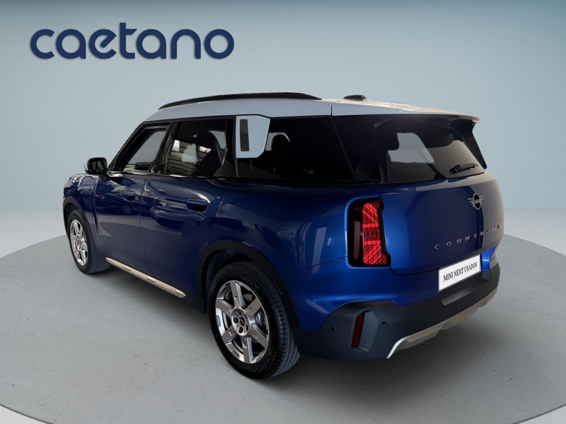 MINI Countryman 2.0 D — photo 2