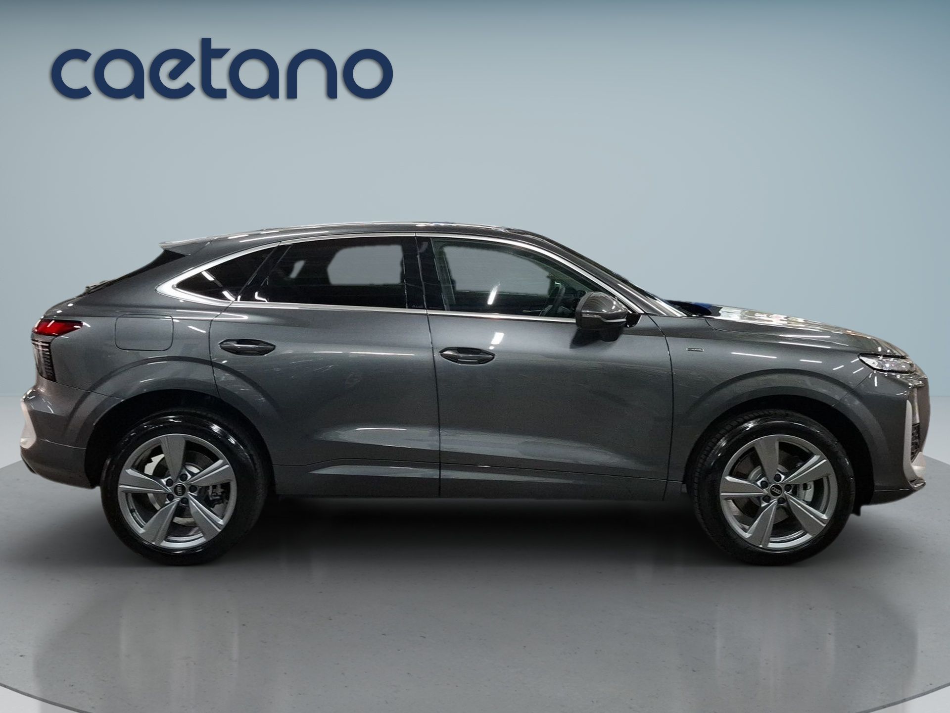 Audi Q3 Sportback e-hybrid 200 kW S tronic — photo 5