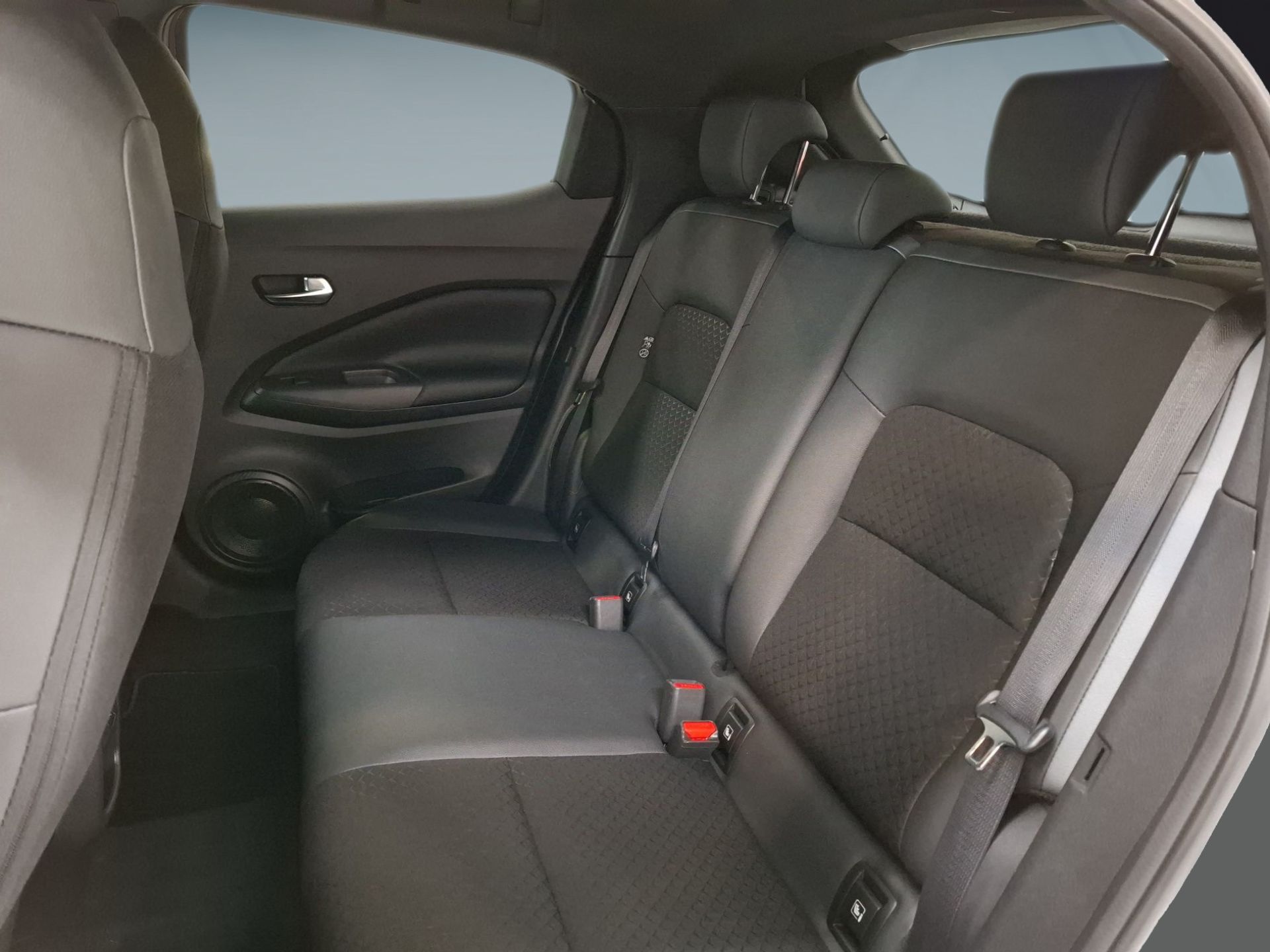 Nissan JUKE 1.0 DIG-T 114cv N-Connecta DCT — photo 2