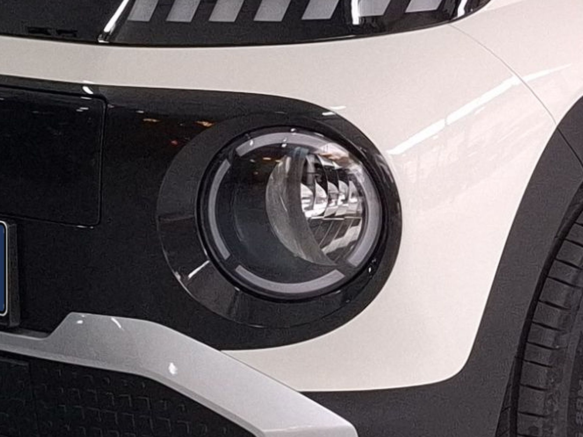 Hyundai Inster EV 320km Comfort Plus 5 lug. MY26 — photo 3