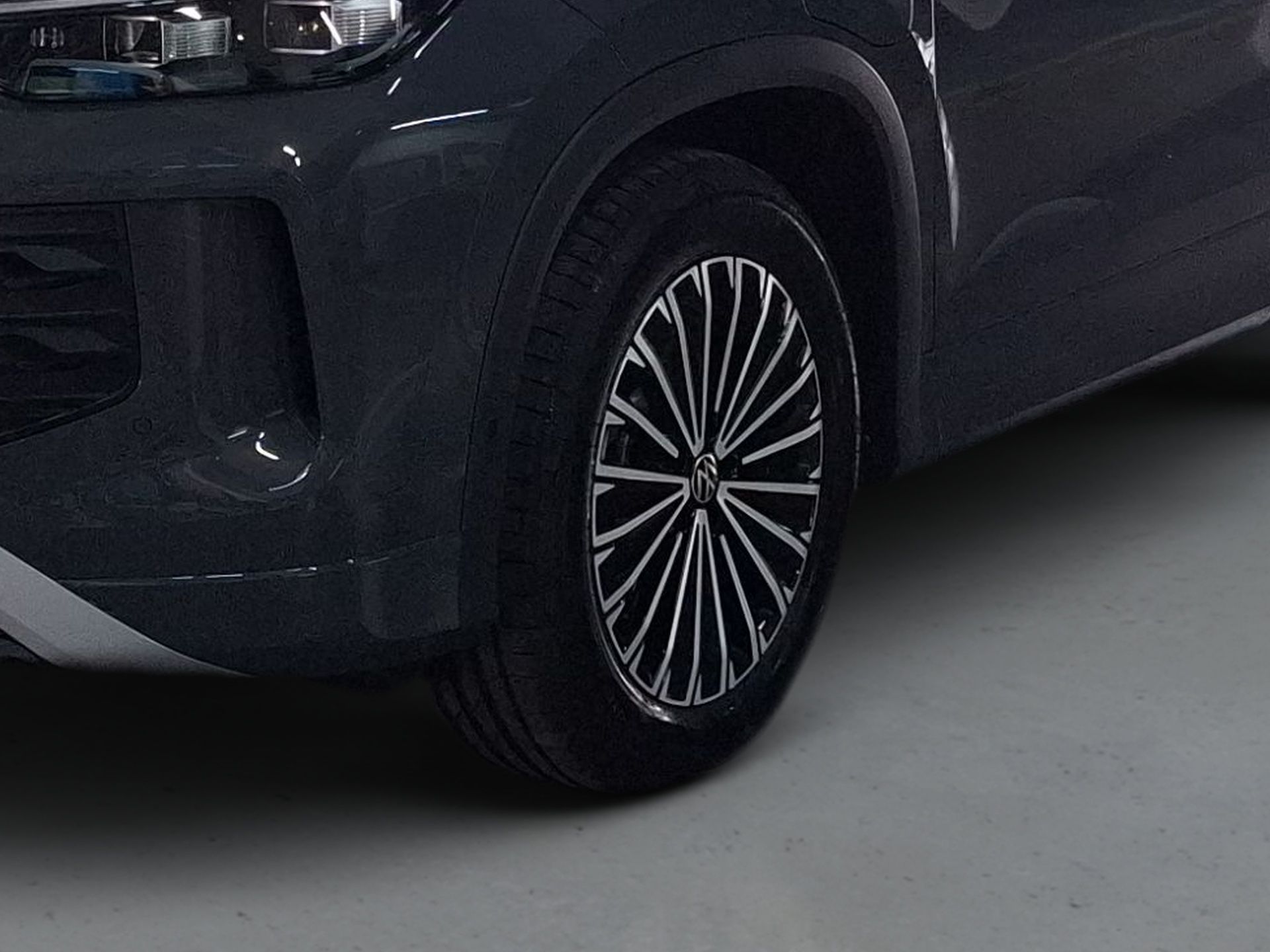 Volkswagen Tayron 1.5 TSI 204cv PHEV DSG URBAN — photo 3