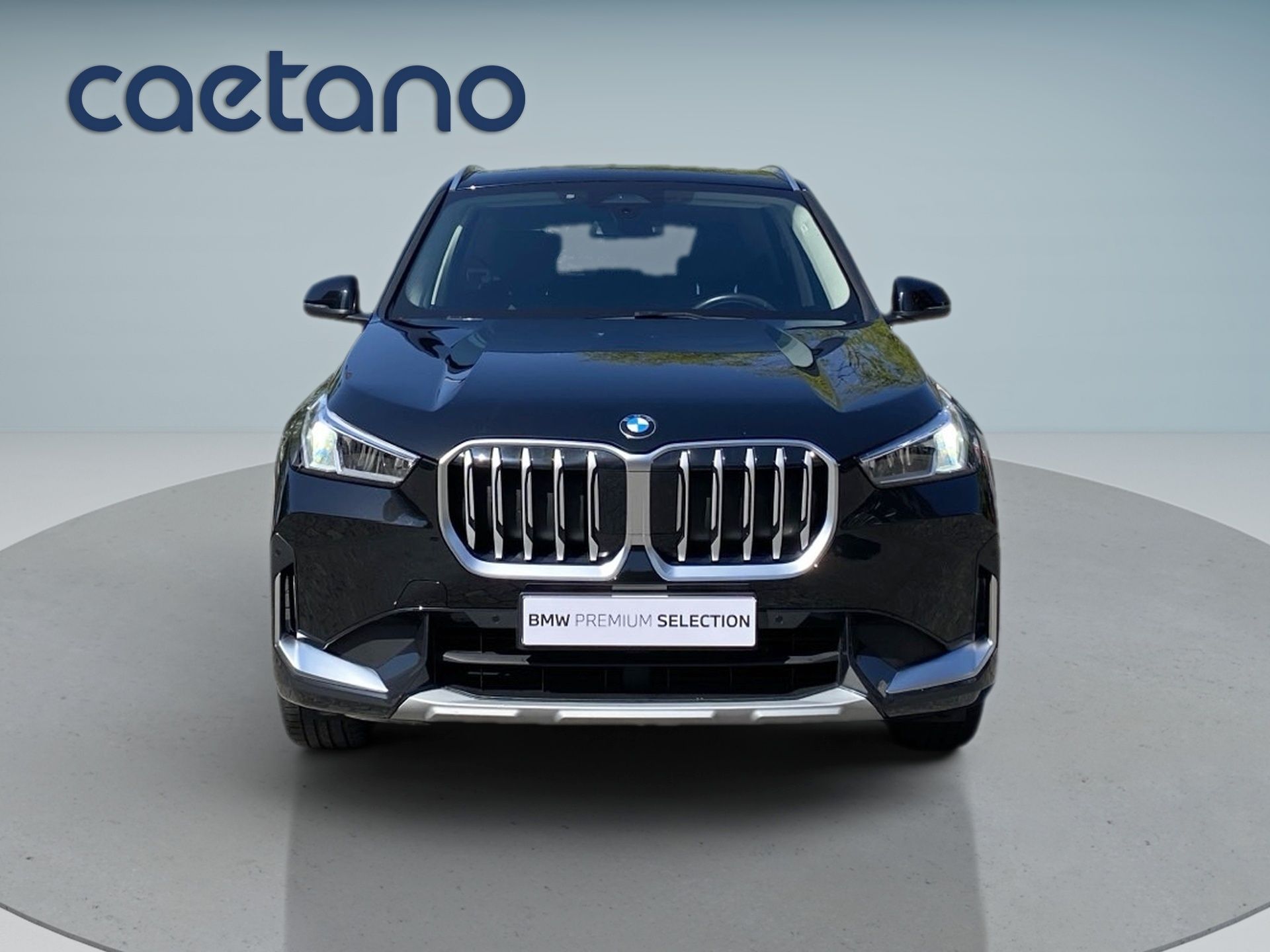 BMW X1 sDrive18d Auto — photo 2