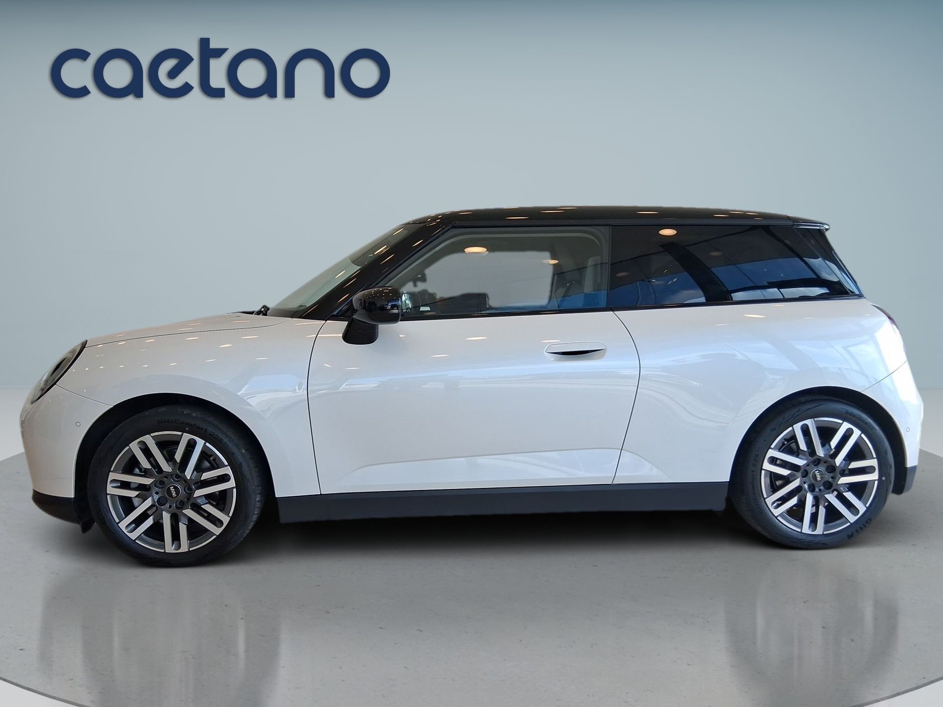 MINI Cooper SE — photo 5