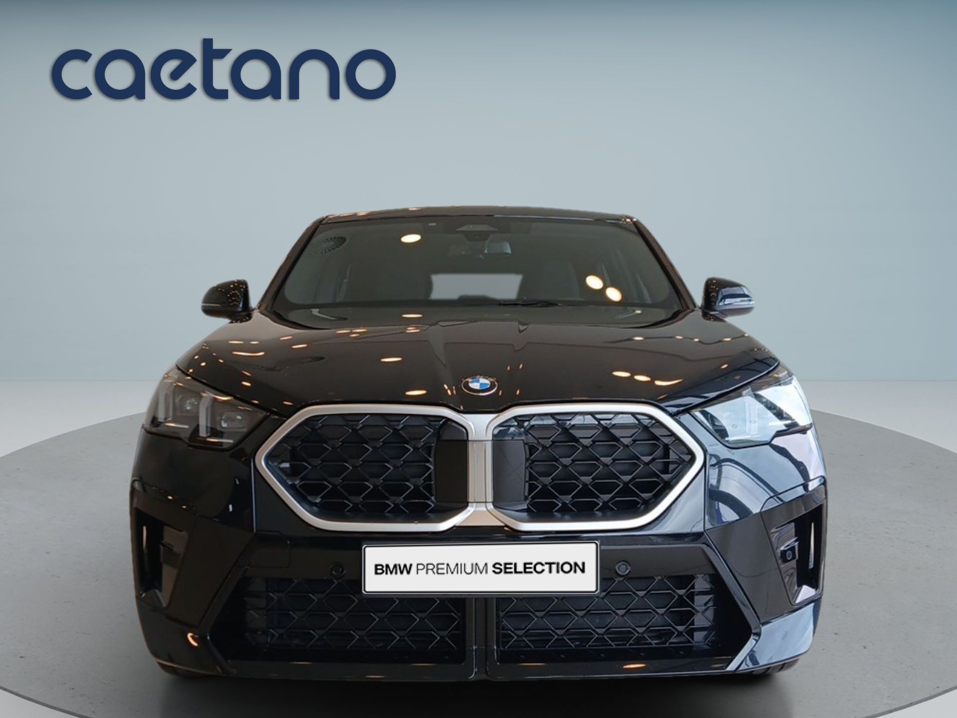 BMW X2 sDrive18d — photo 3