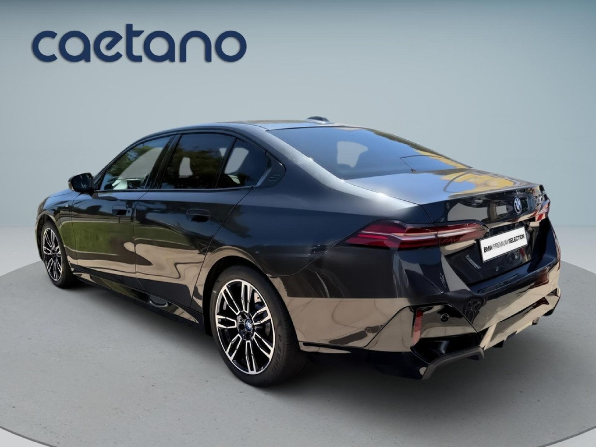 BMW Serie 5 530e — photo 4