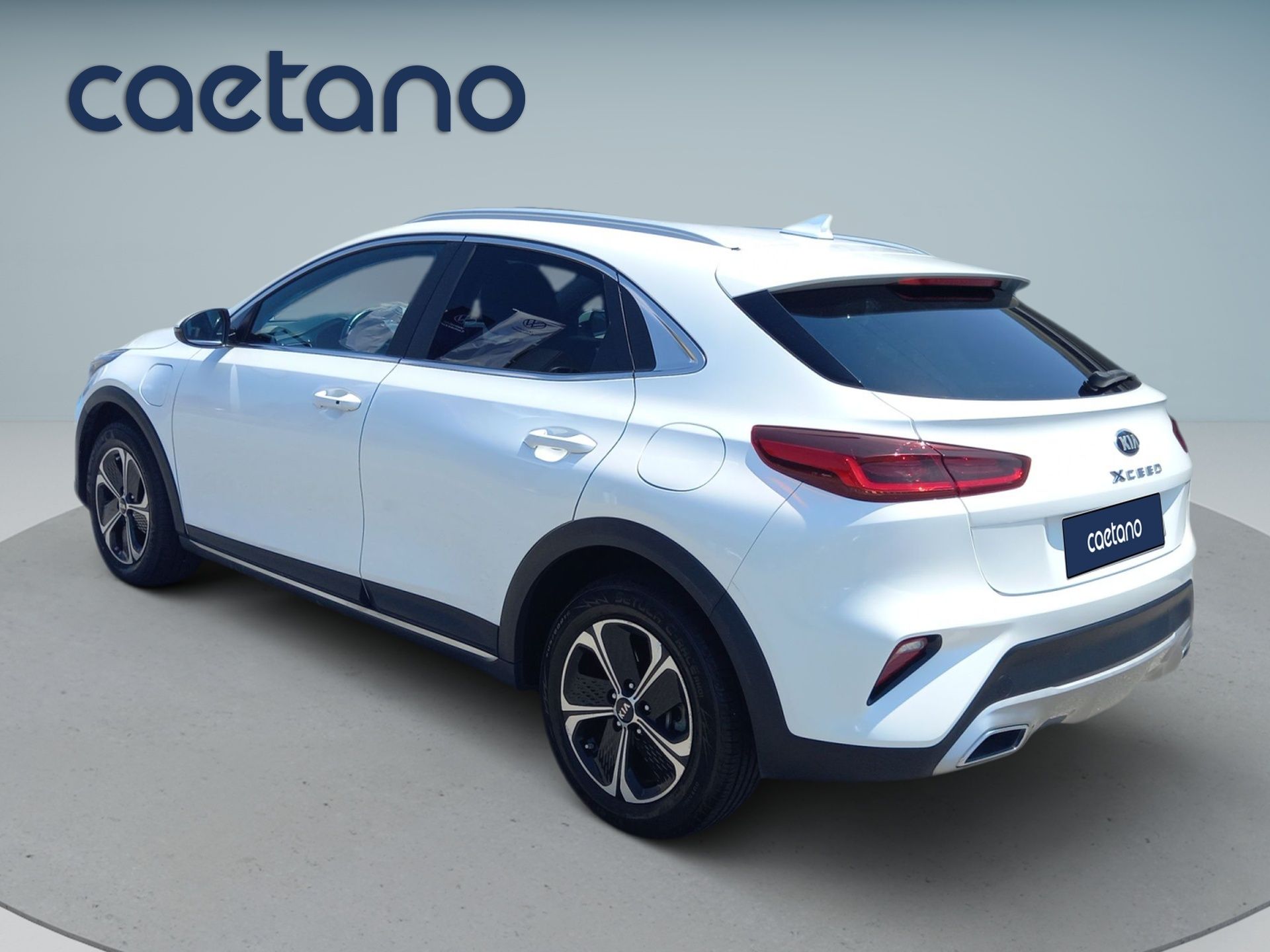 Kia XCeed 1.6 GDI 6DCT PHEV TECH — photo 4