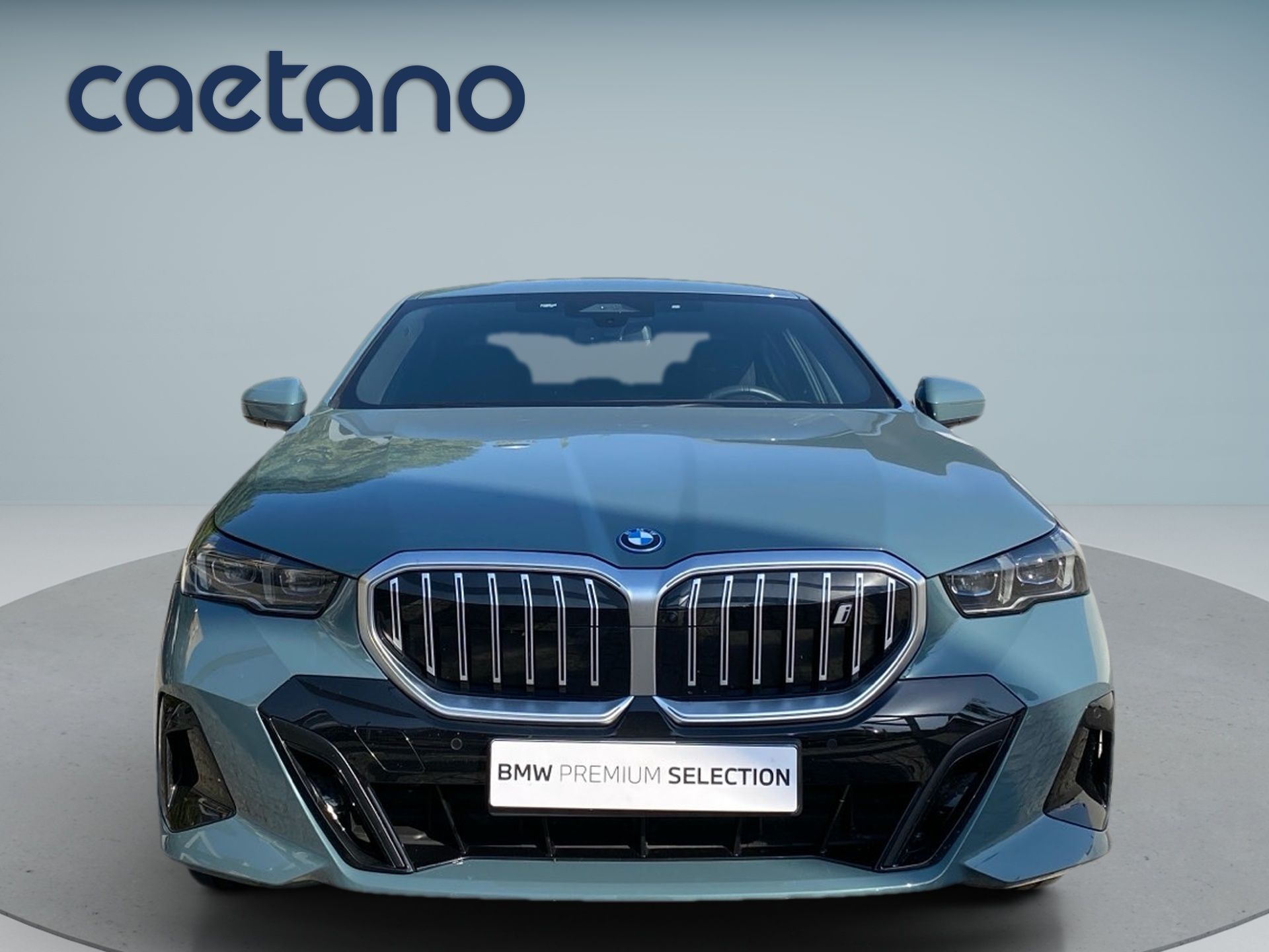 BMW i5 eDrive40 — photo 4