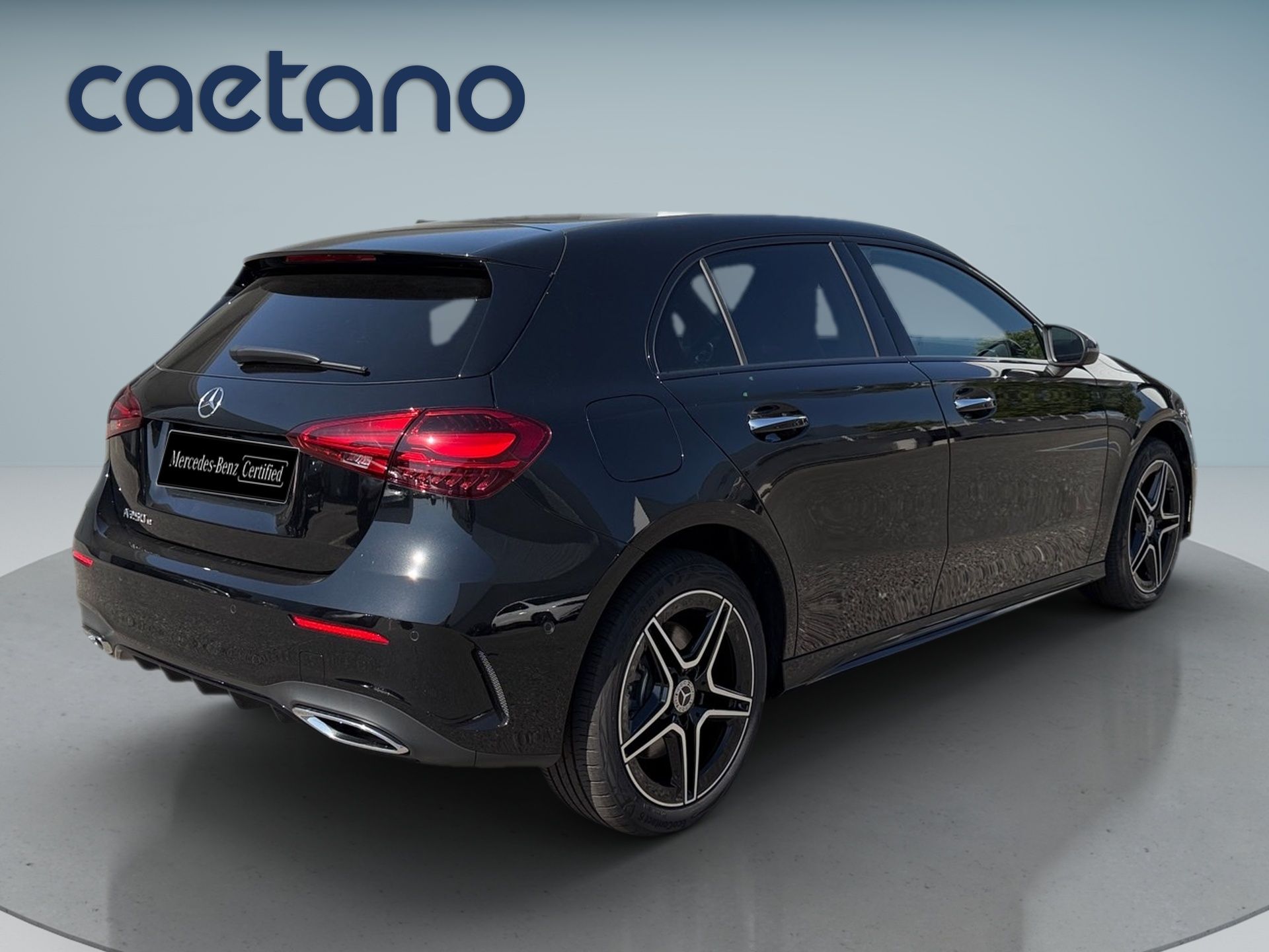 Mercedes-Benz Classe A 250 e com tecnologia EQ Auto — photo 4
