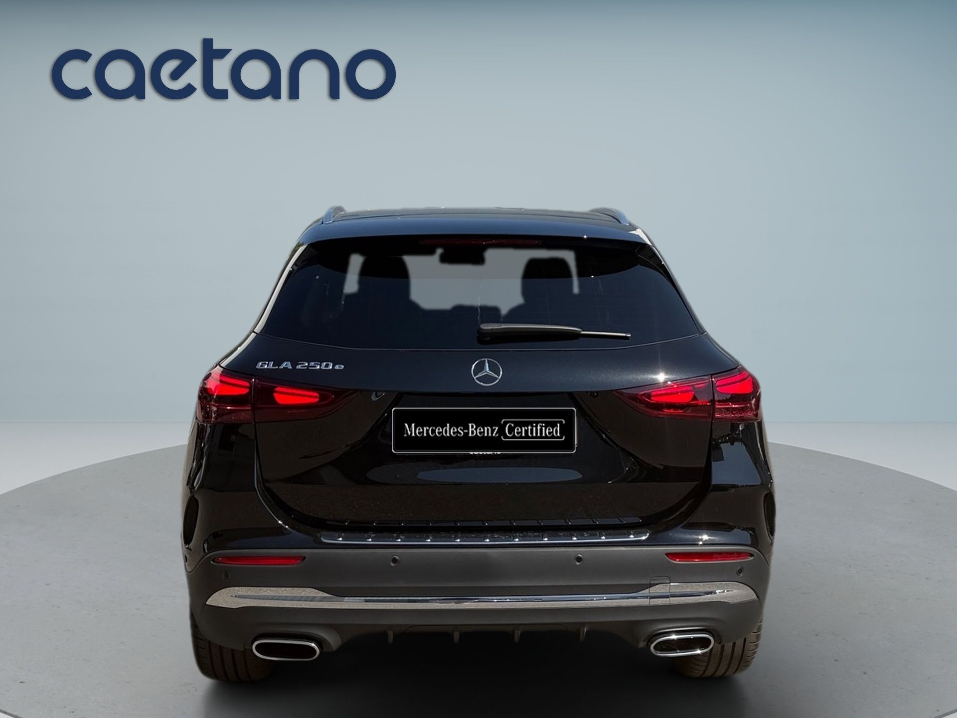 Mercedes-Benz GLA 250 e — photo 3