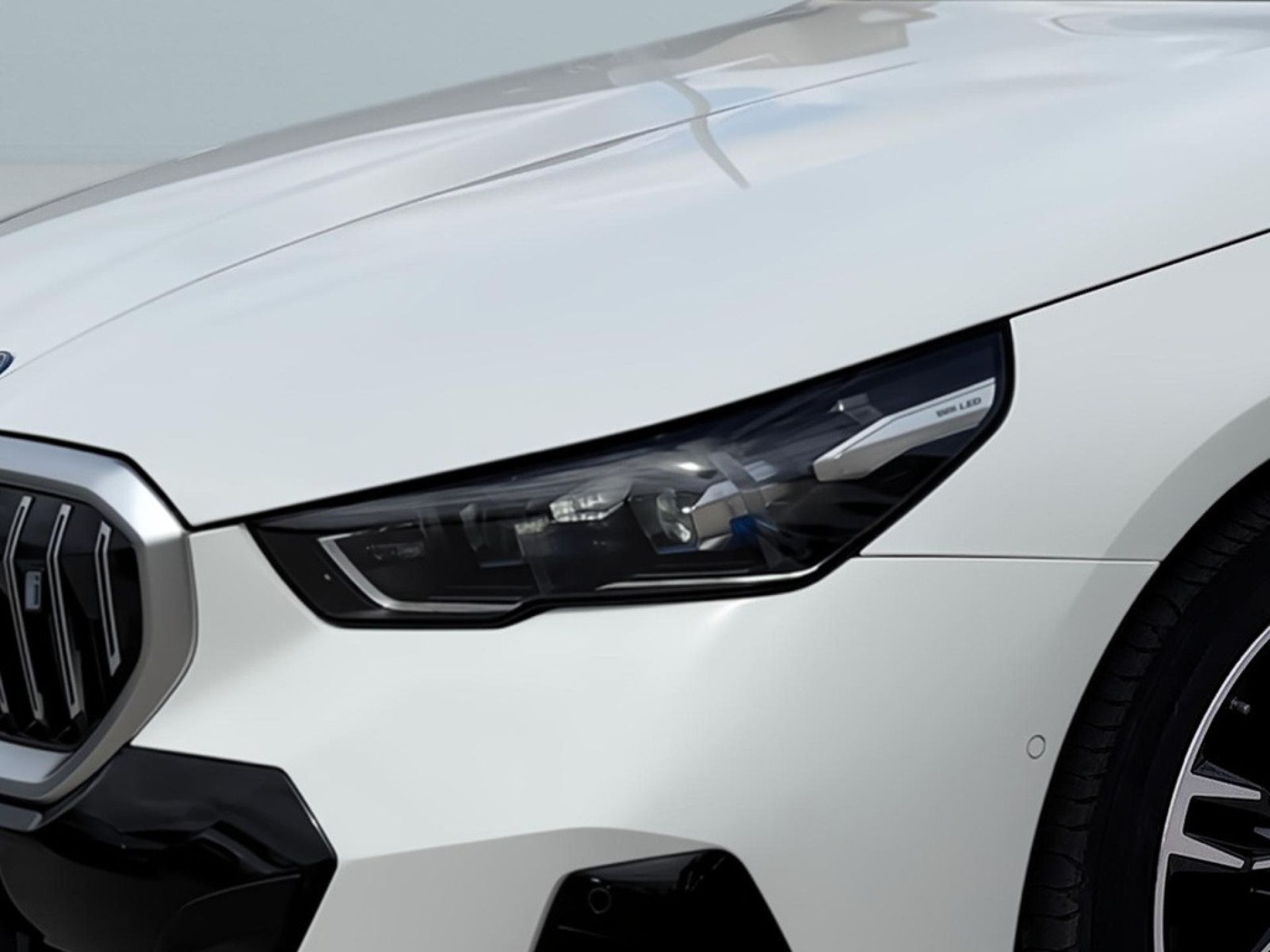 BMW i5 eDrive40 — photo 4
