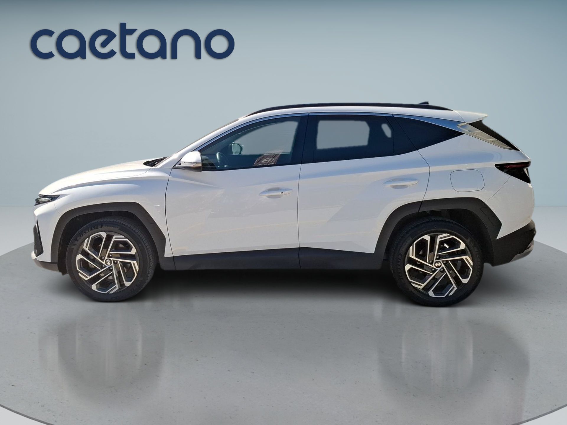 Hyundai Tucson HEV 1.6 TGDI AT Vanguard MY25 — photo 4