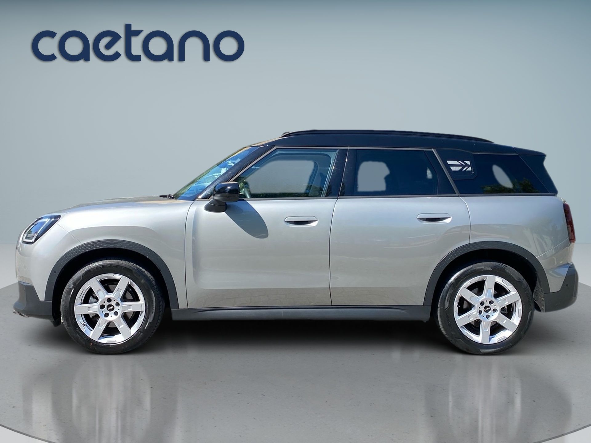 MINI Countryman 2.0 D — photo 2