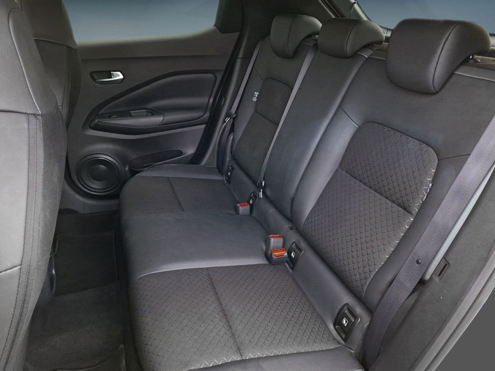 Nissan JUKE 1.0 DIG-T 114cv N-Connecta DCT — photo 5
