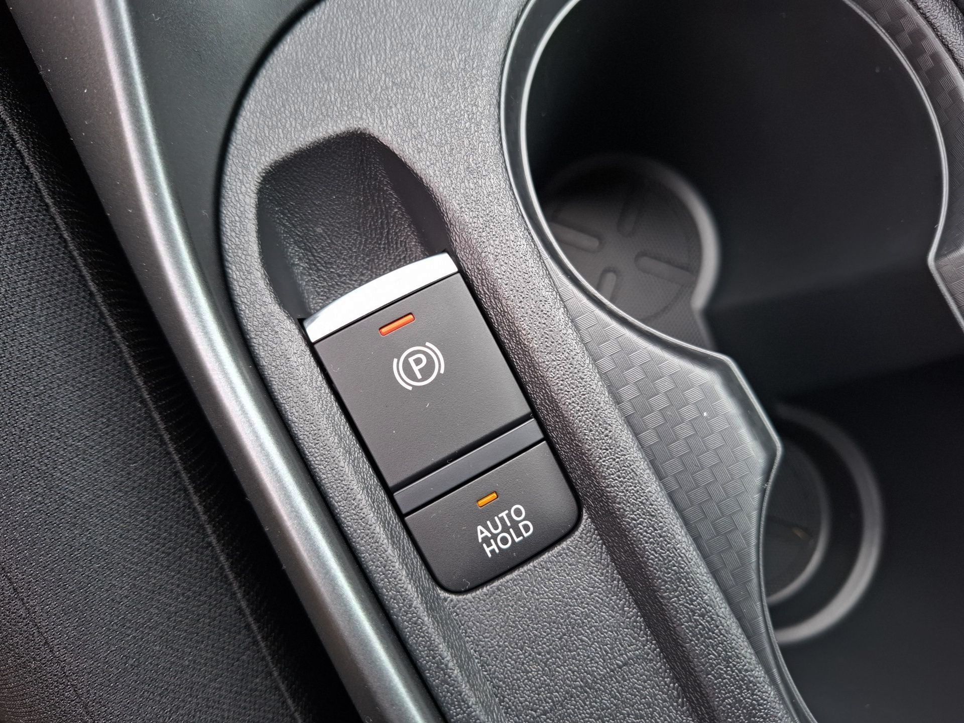 Nissan JUKE 1.0 DIG-T 114cv N-Connecta — photo 2