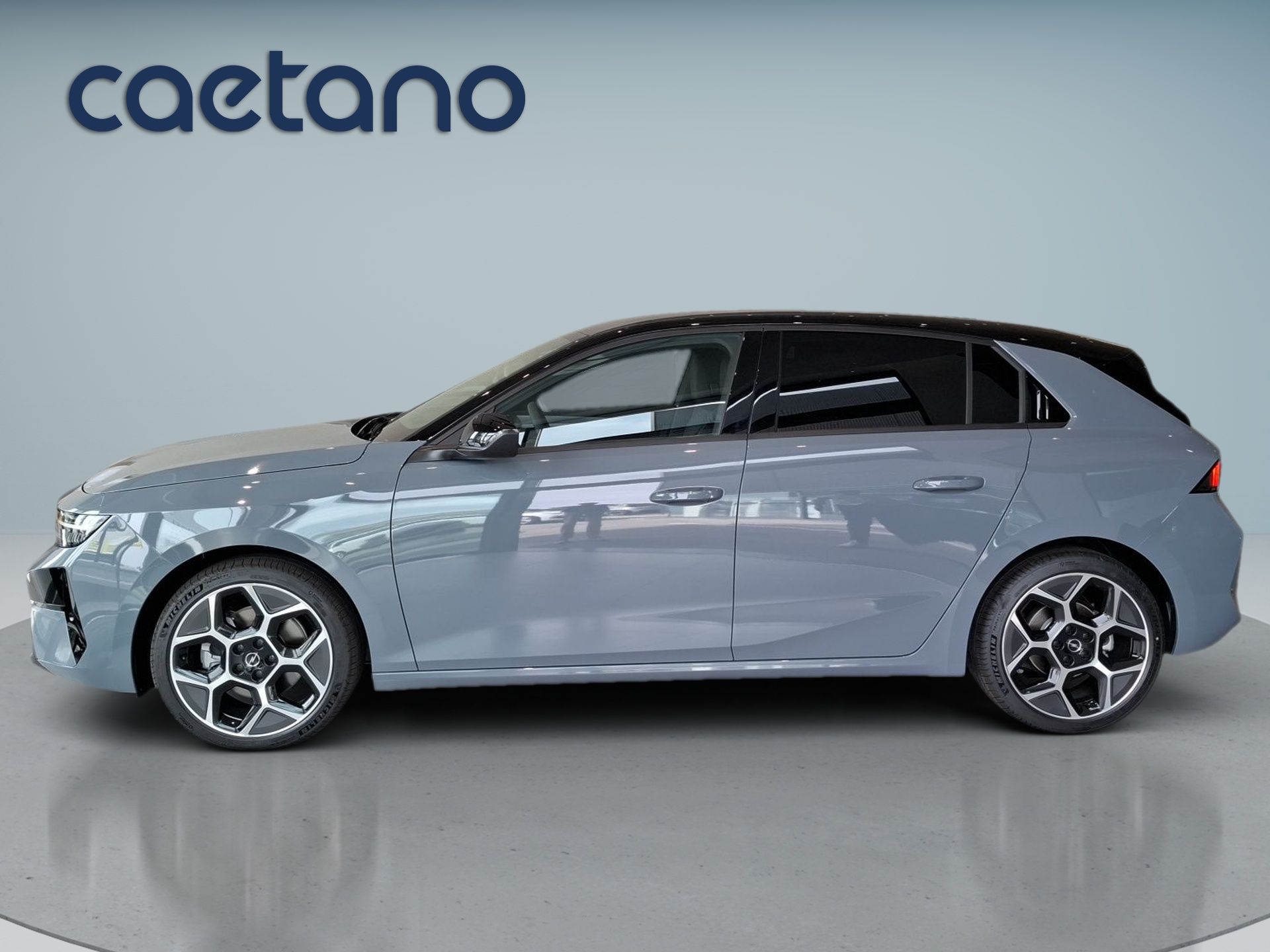 Opel Astra 1.2T Hybrid 145cv GS CADC6 — photo 2