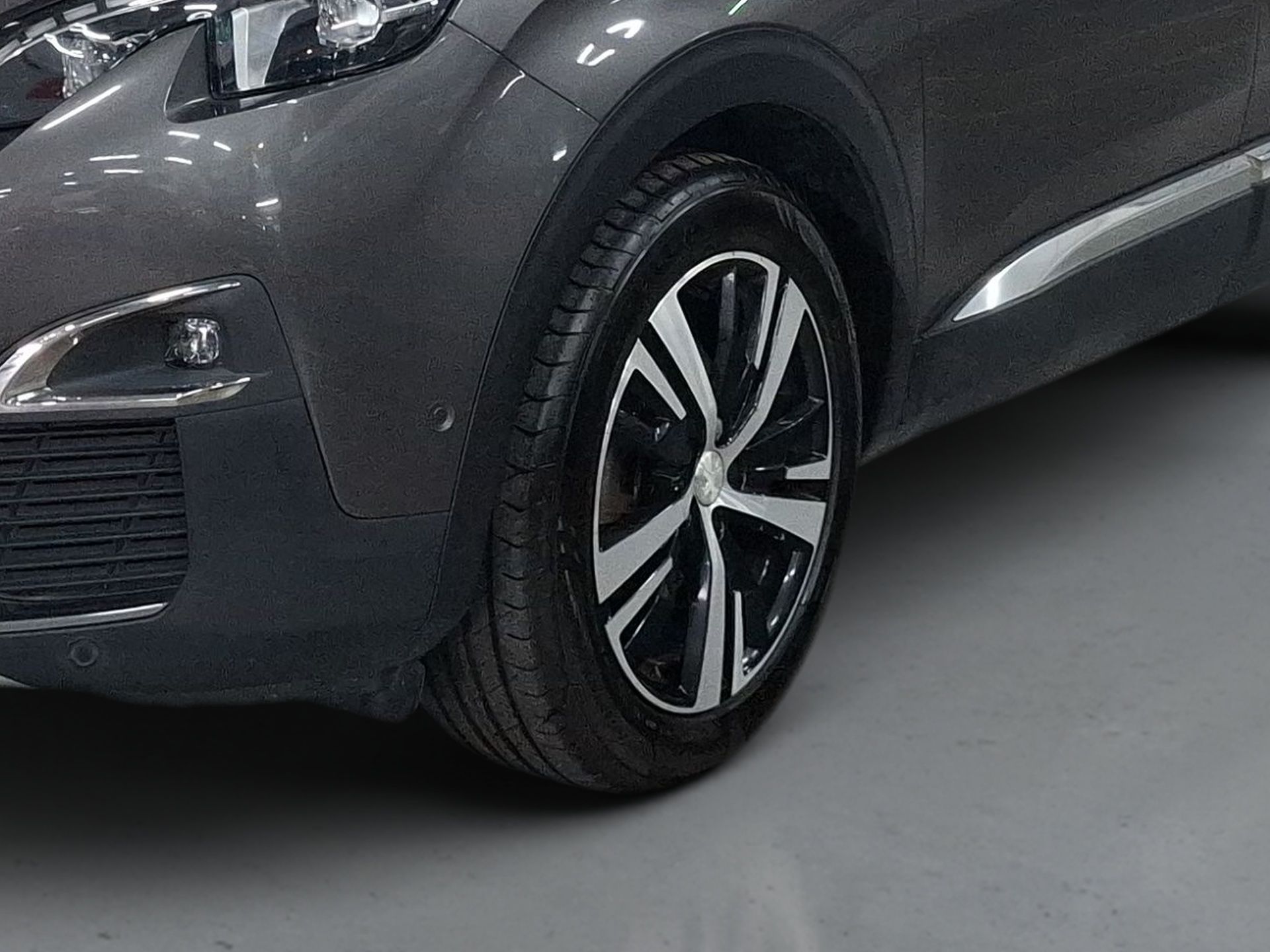 Peugeot 3008 3008 Diesel 1.5 BlueHDi GT Line EAT8 — photo 4
