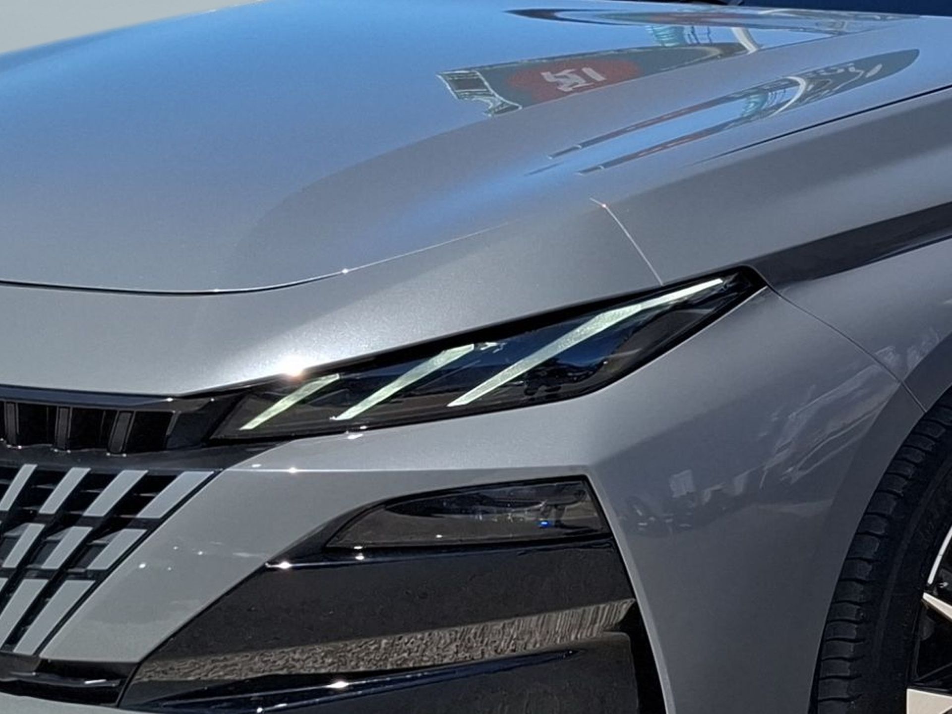 Peugeot 308 SW SW Allure 1.2 Hybrid 145cv e-DCS6 — photo 3