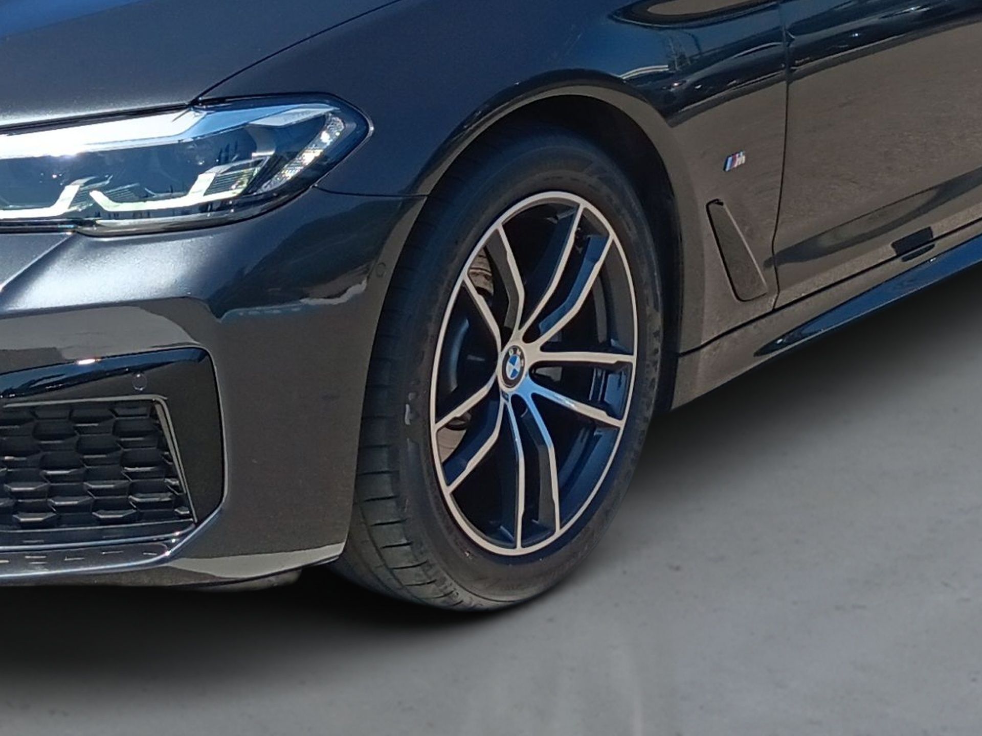 BMW Serie 5 520d Auto 48V — photo 4