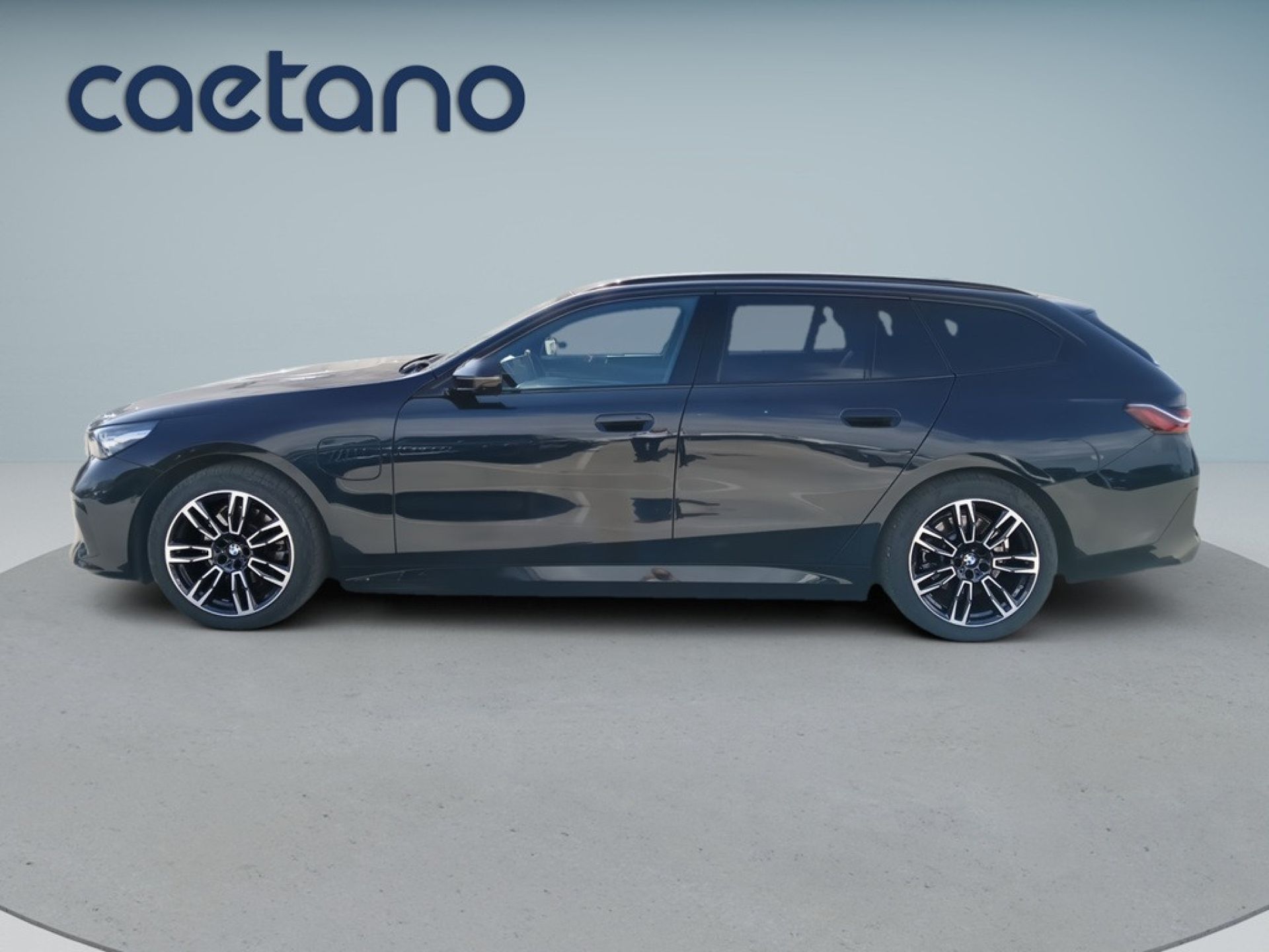 BMW Serie 5 530e — photo 2