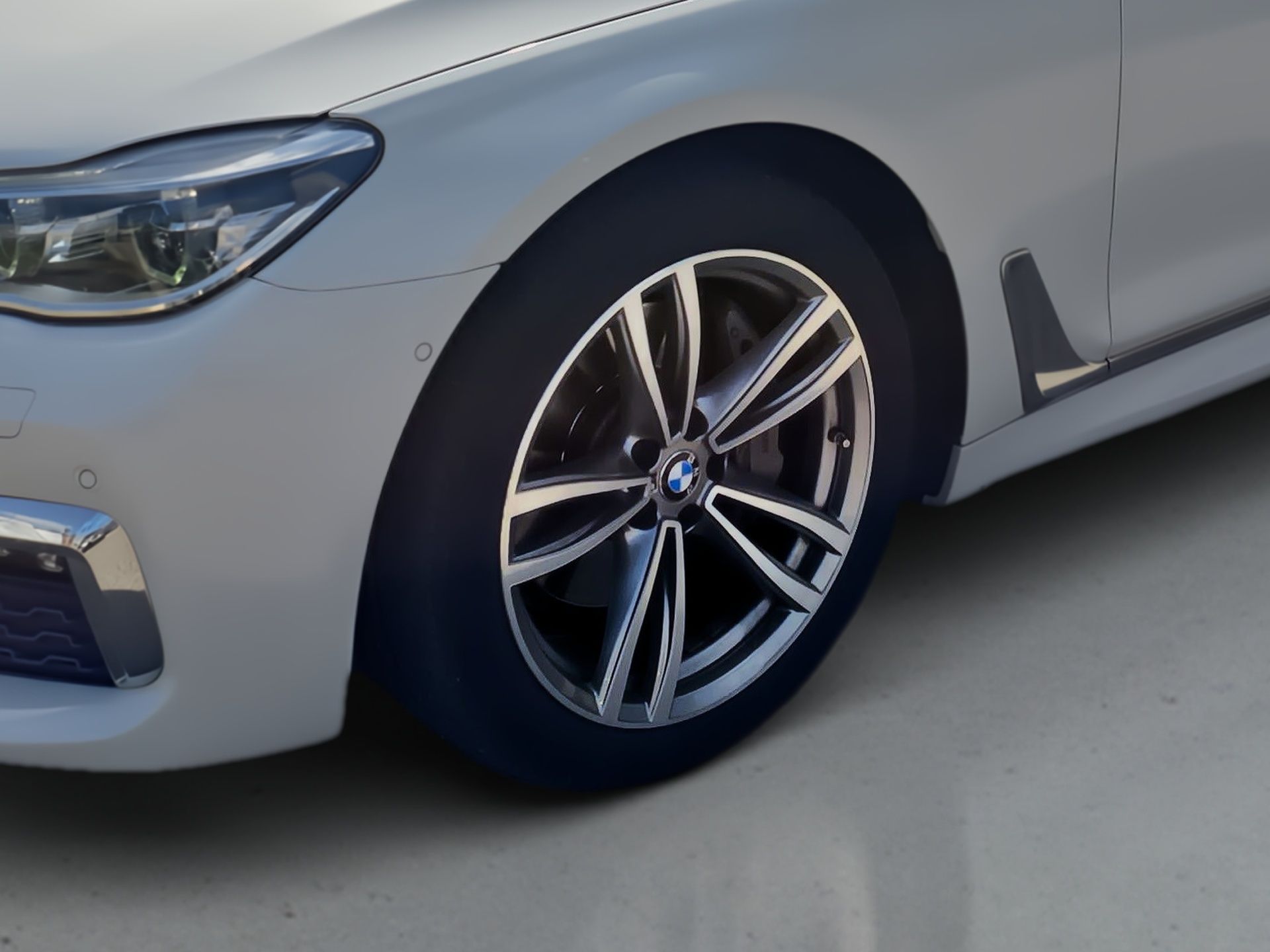 BMW Serie 7 730d — photo 5
