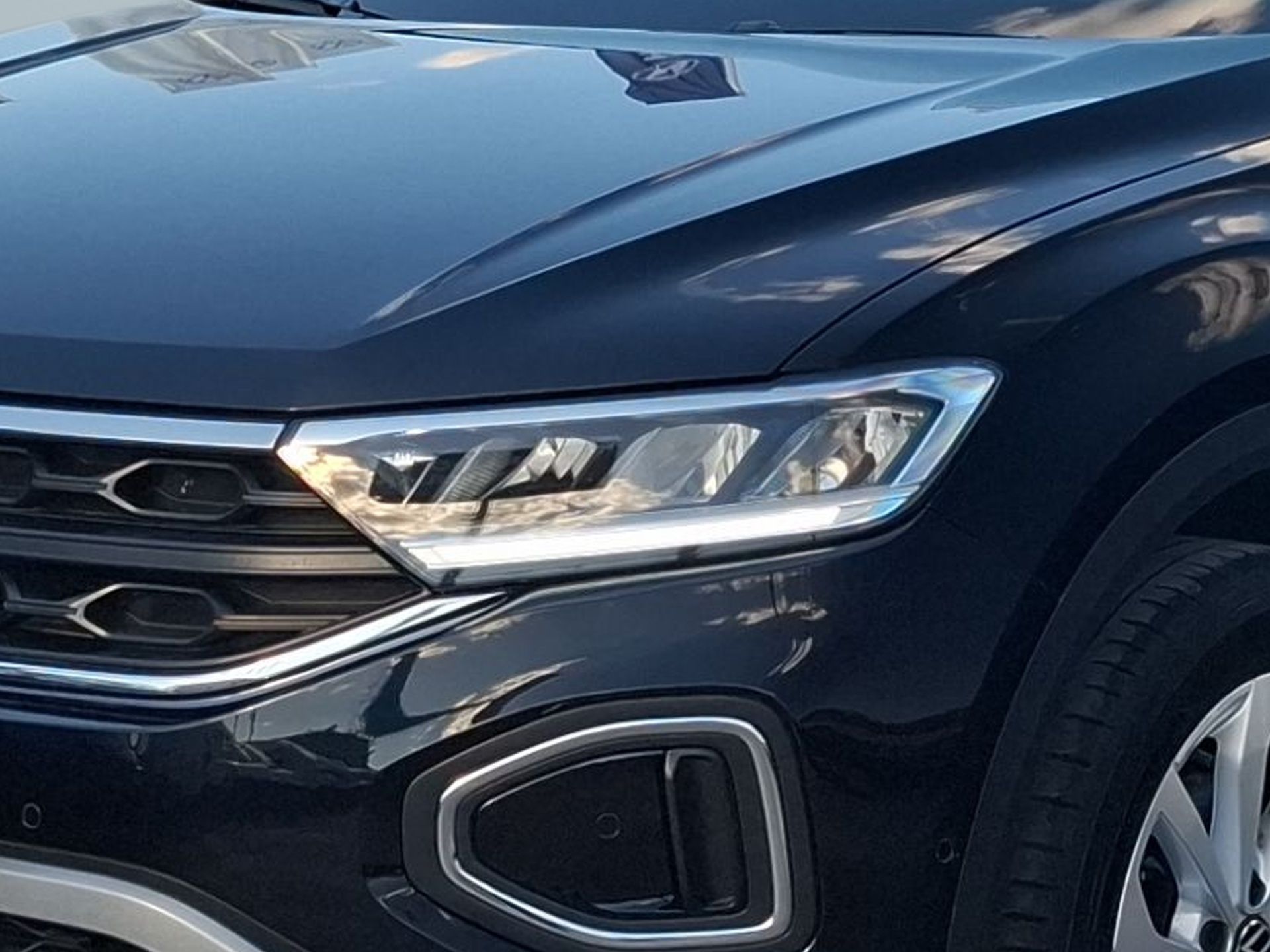 Volkswagen T-Roc 1.0 TSI 115cv URBAN — photo 3