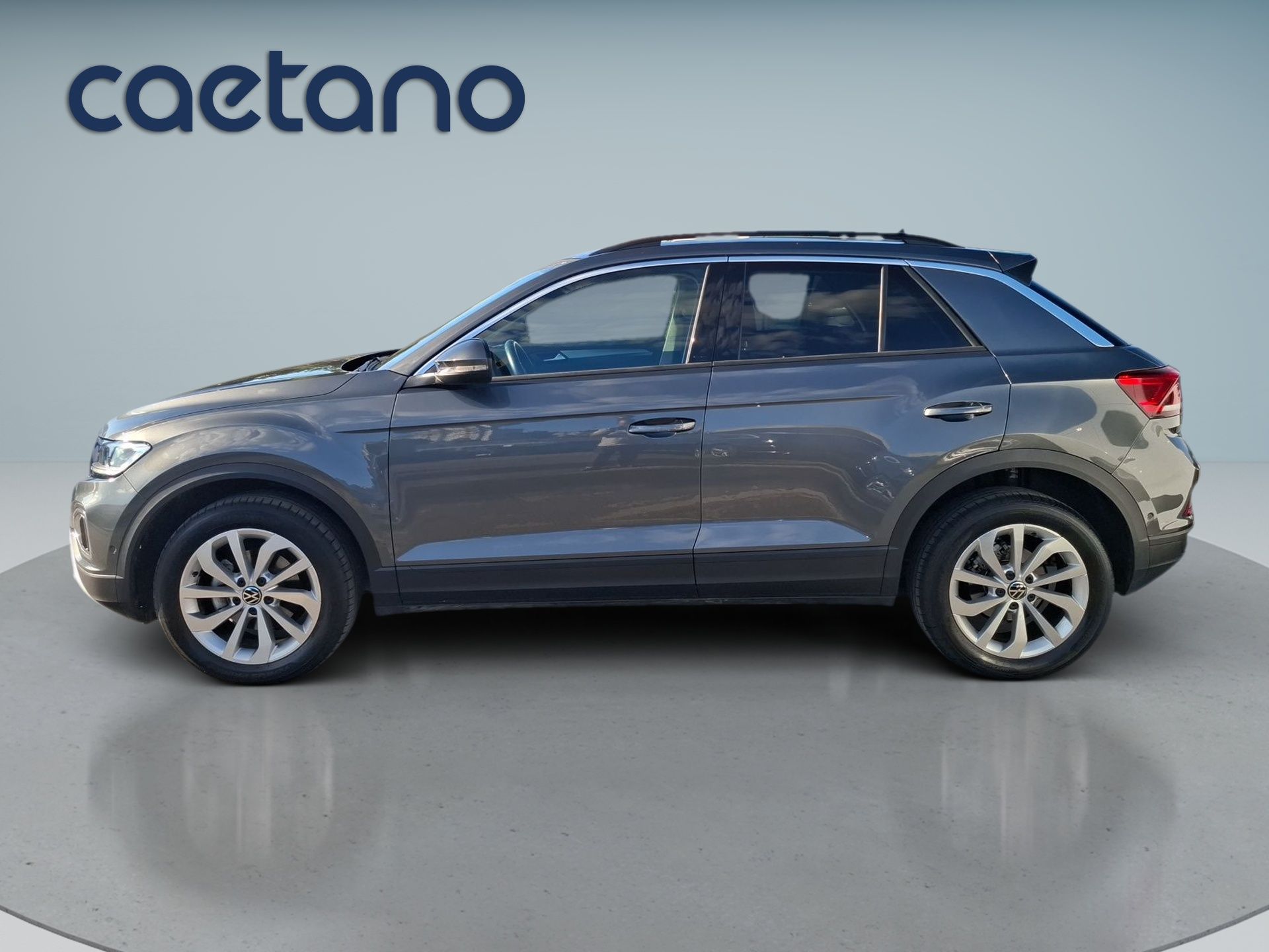 Volkswagen T-Roc 1.0 TSI 115cv URBAN — photo 2
