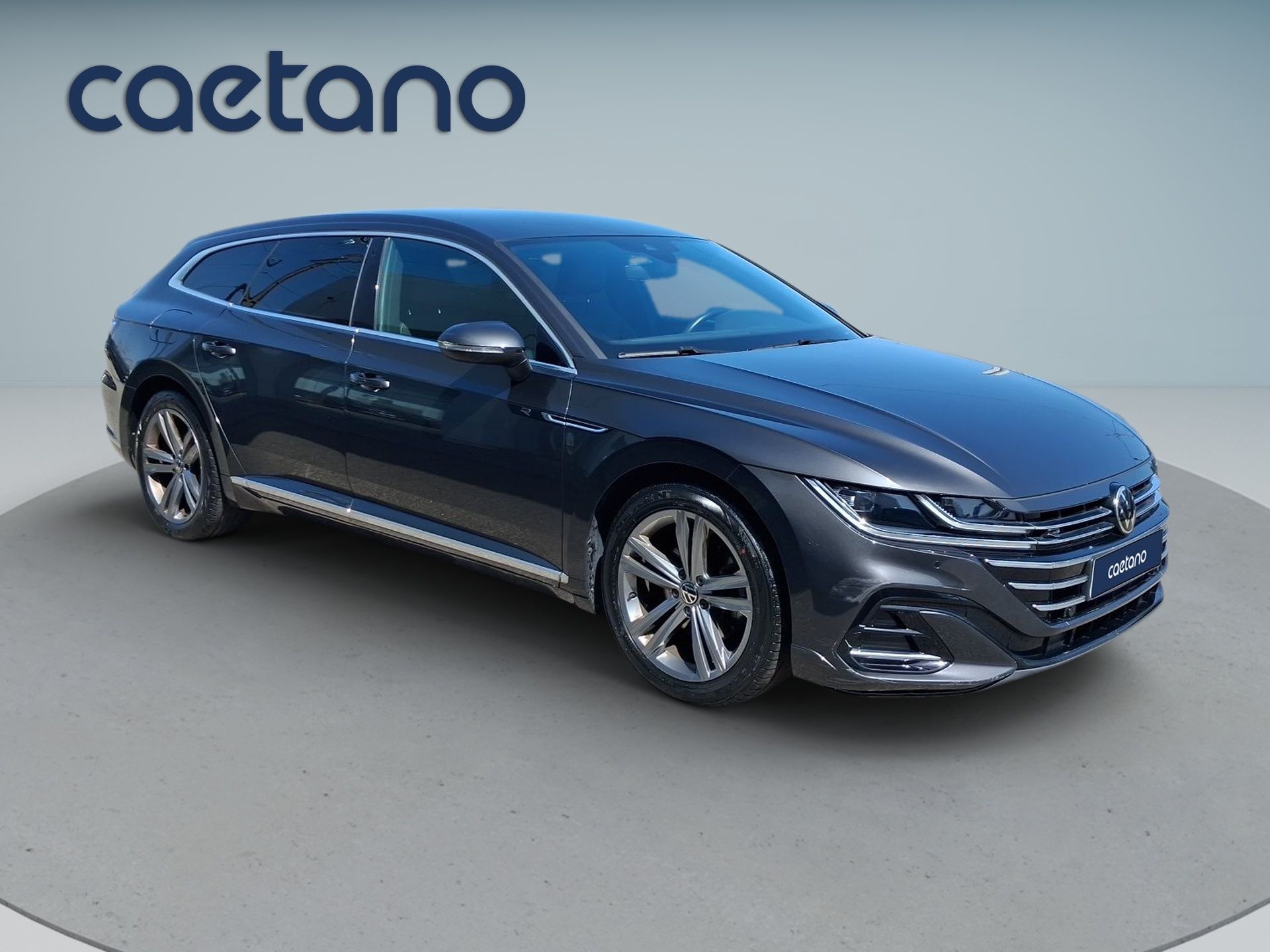 Volkswagen Arteon 2.0 TDI 150cv R-Line DSG — photo 3