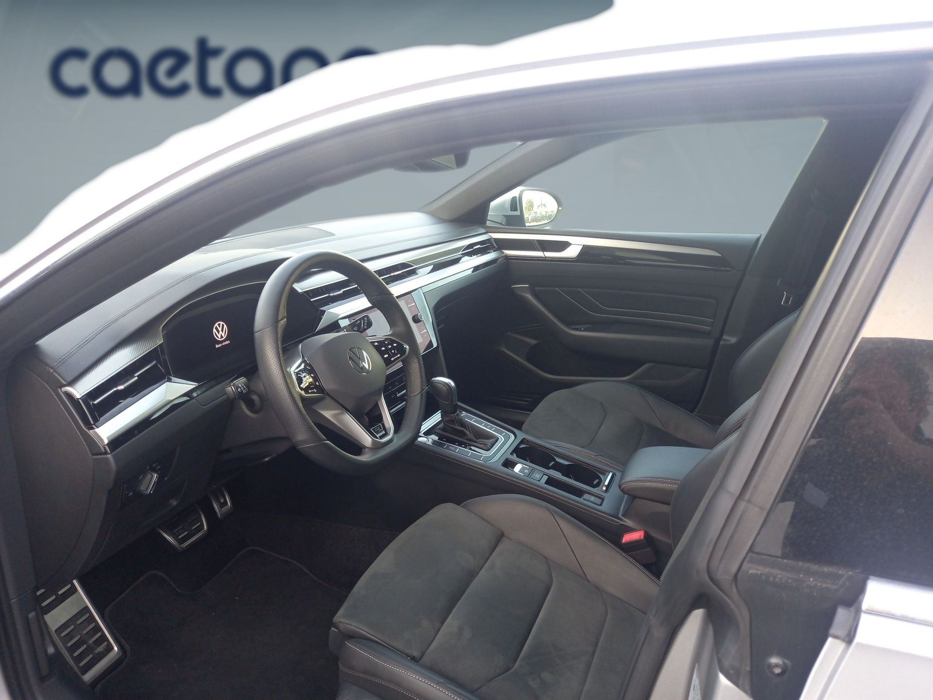Volkswagen Arteon 2.0 TDI 150cv DSG R-Line SBrake — photo 4