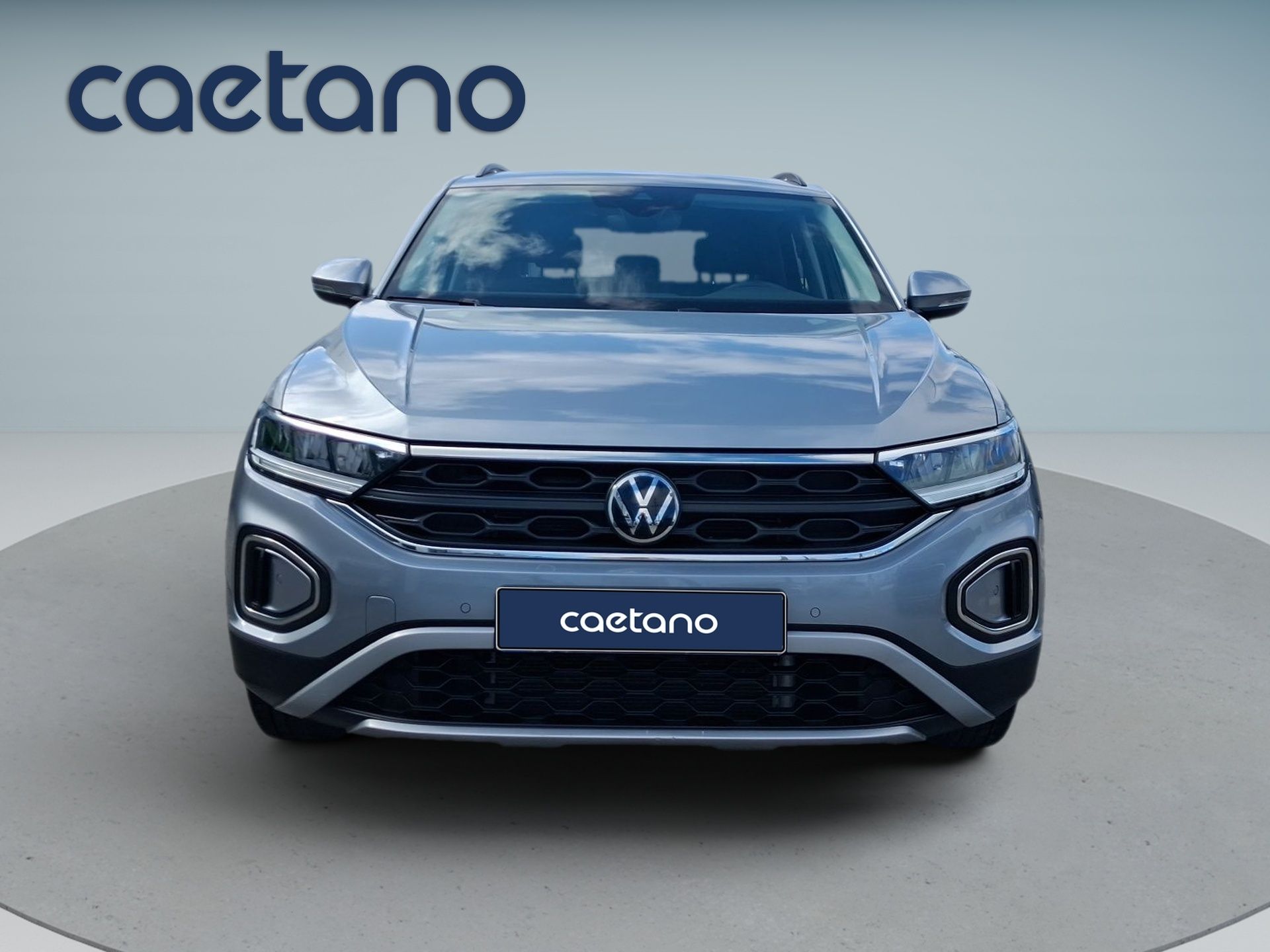 Volkswagen T-Roc 1.0 TSI 115cv URBAN — photo 2