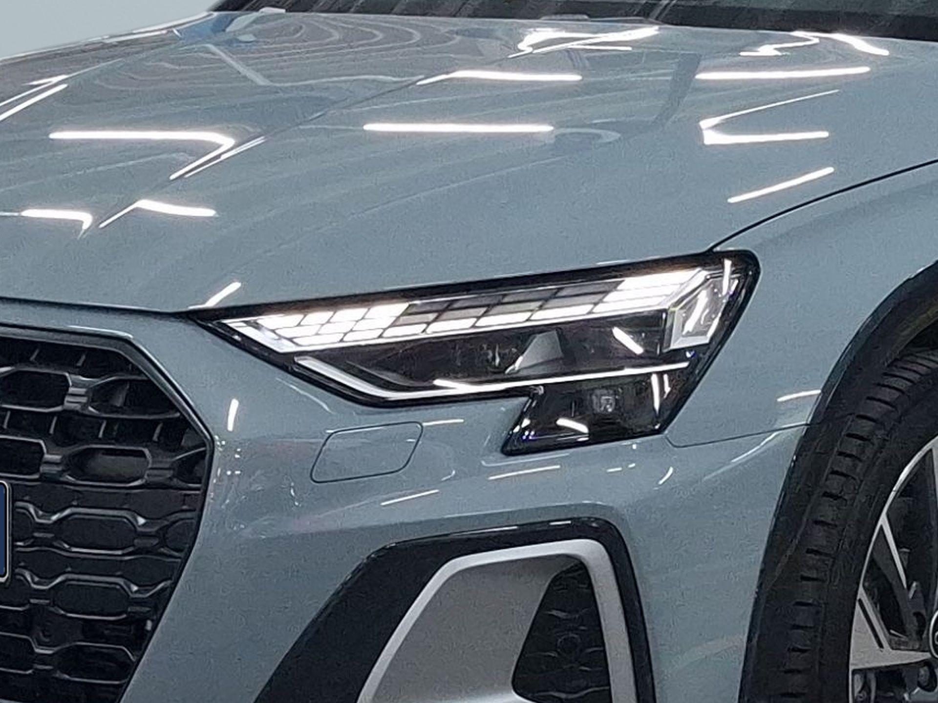 Audi A3 40 TFSIe S tronic allstreet — photo 3