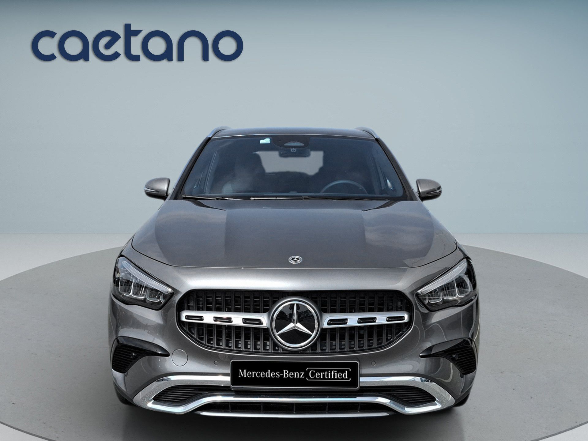 Mercedes-Benz GLA 250 e híbrido plug-in — photo 3