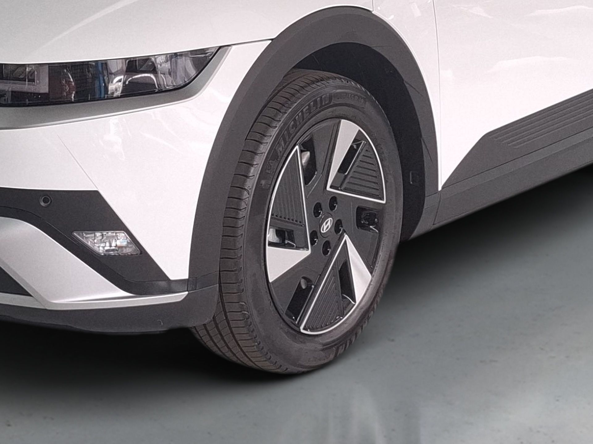 Hyundai IONIQ 5 EV 440km Premium MY26 — photo 4