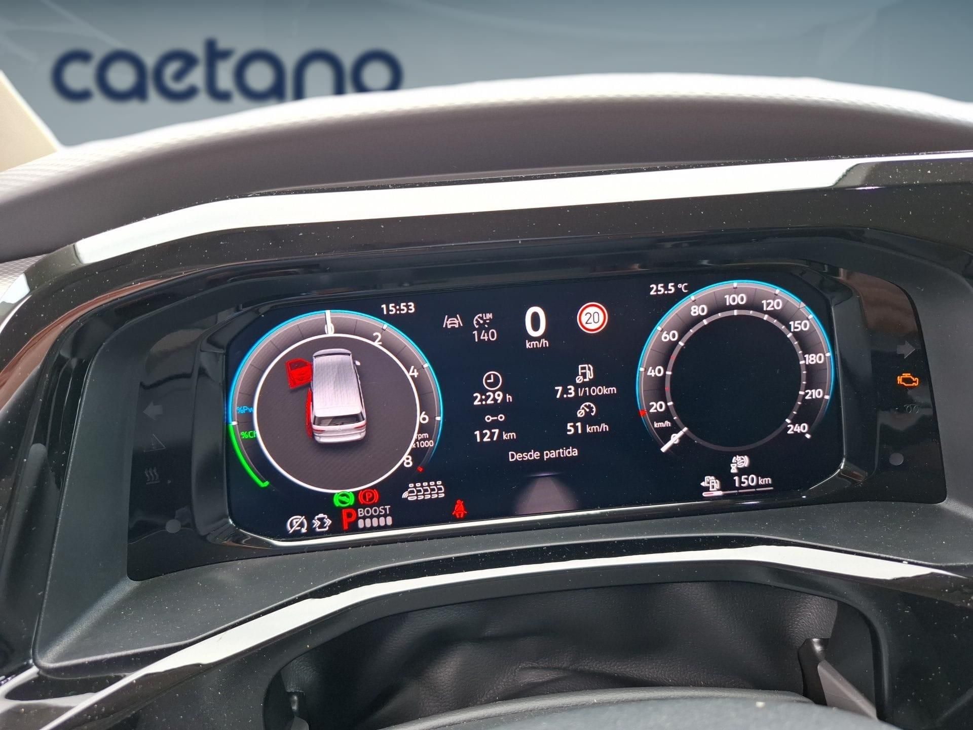 Volkswagen Multivan 1.5TSI PHEV Trend DSG — photo 5