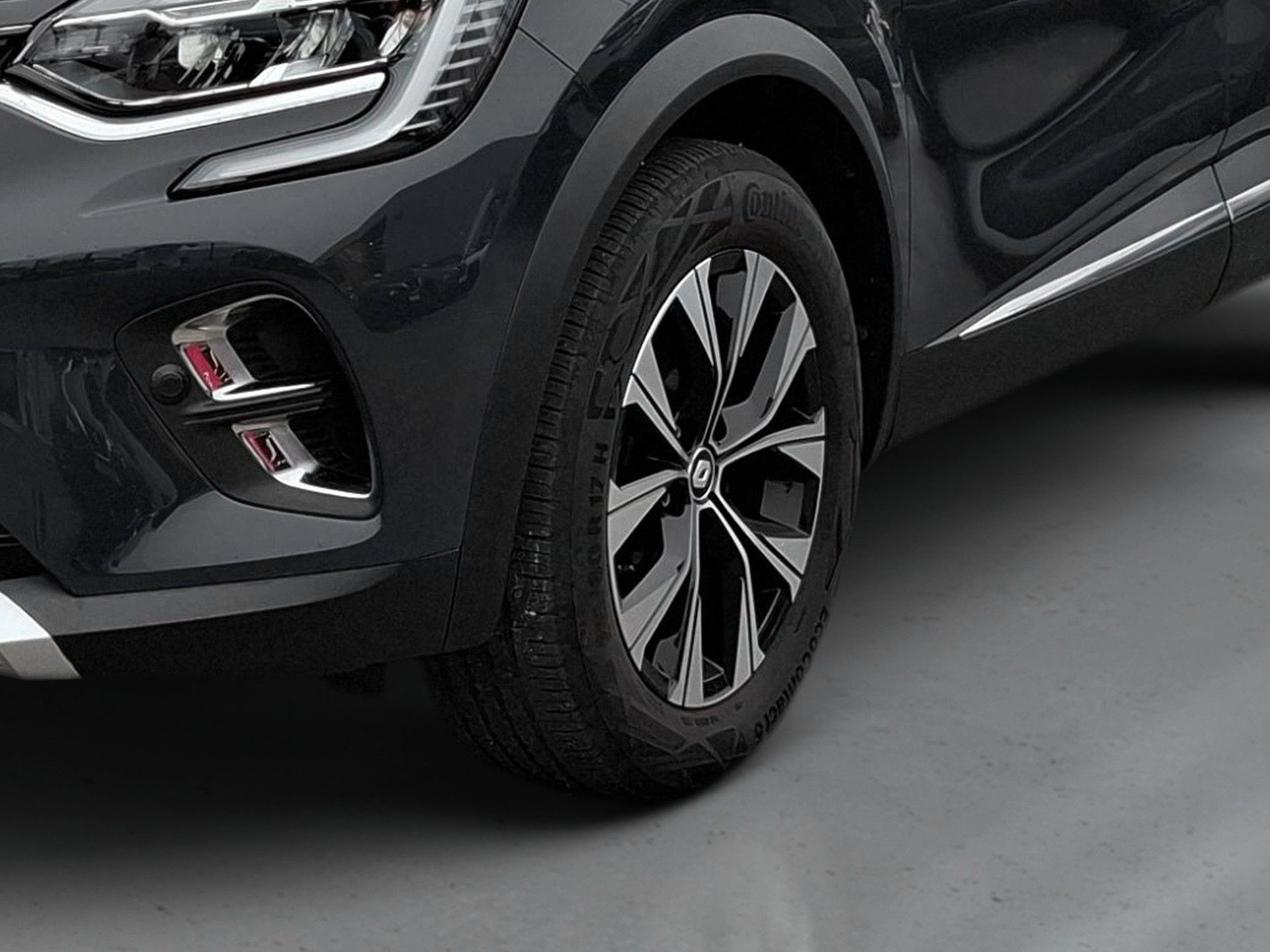 Renault Captur 1.0 TCe 100 Bi-Fuel techno — photo 3