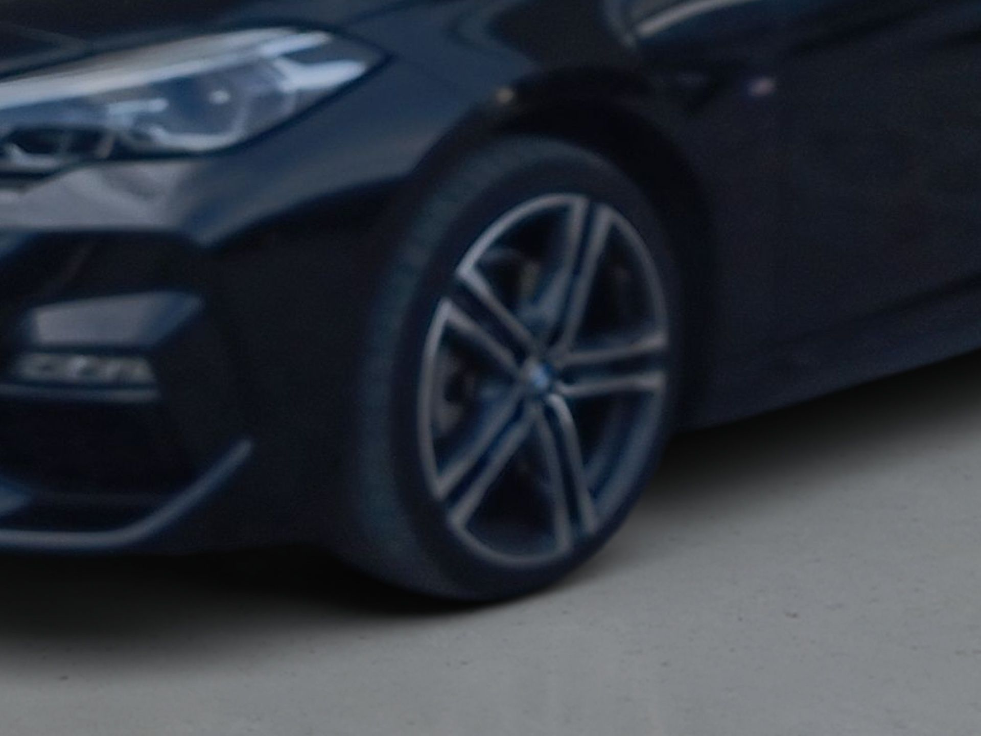 BMW Série 2 216d Auto — photo 2
