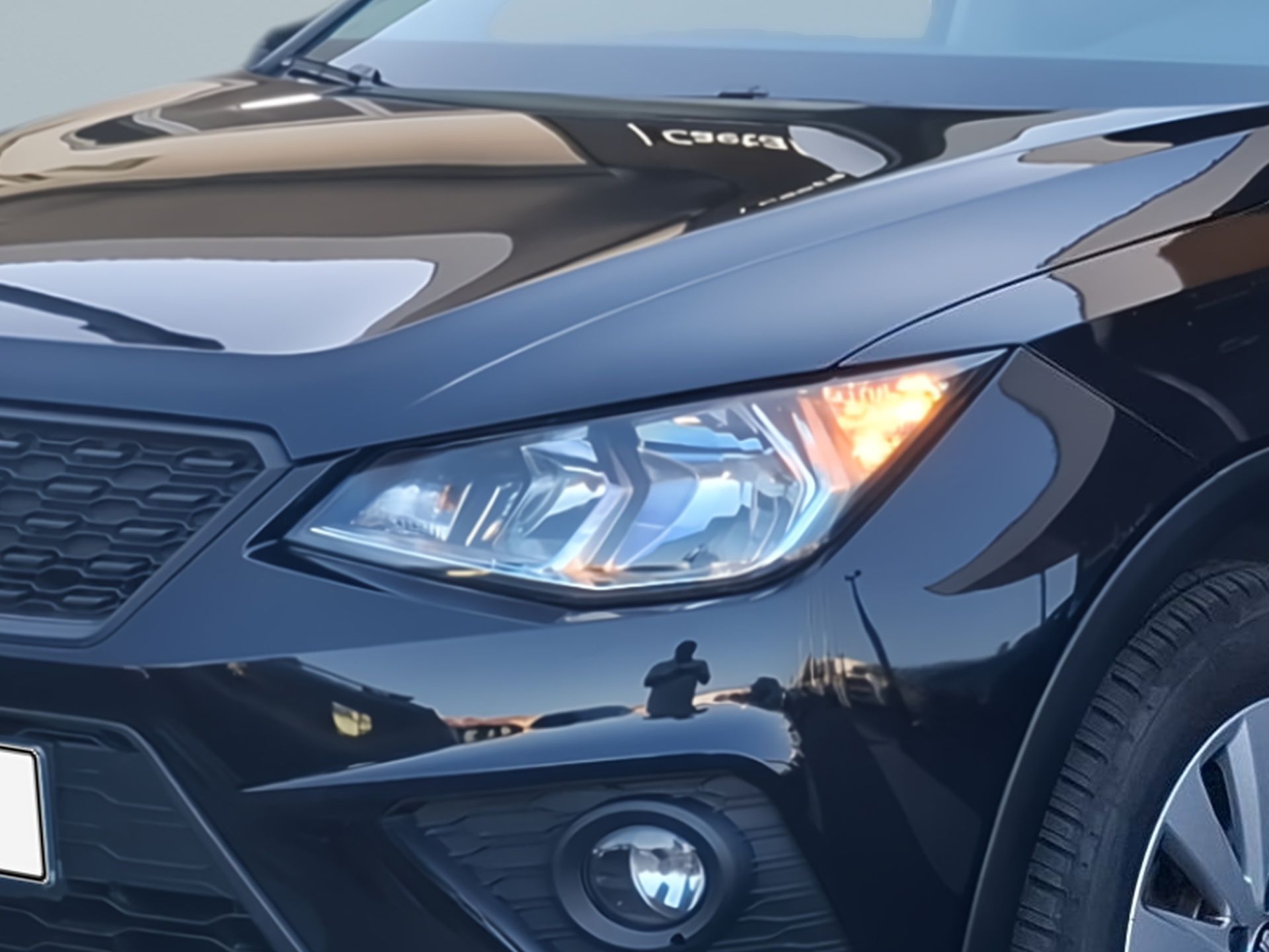 SEAT Arona 1.0 TGI STYLE 6v — photo 3
