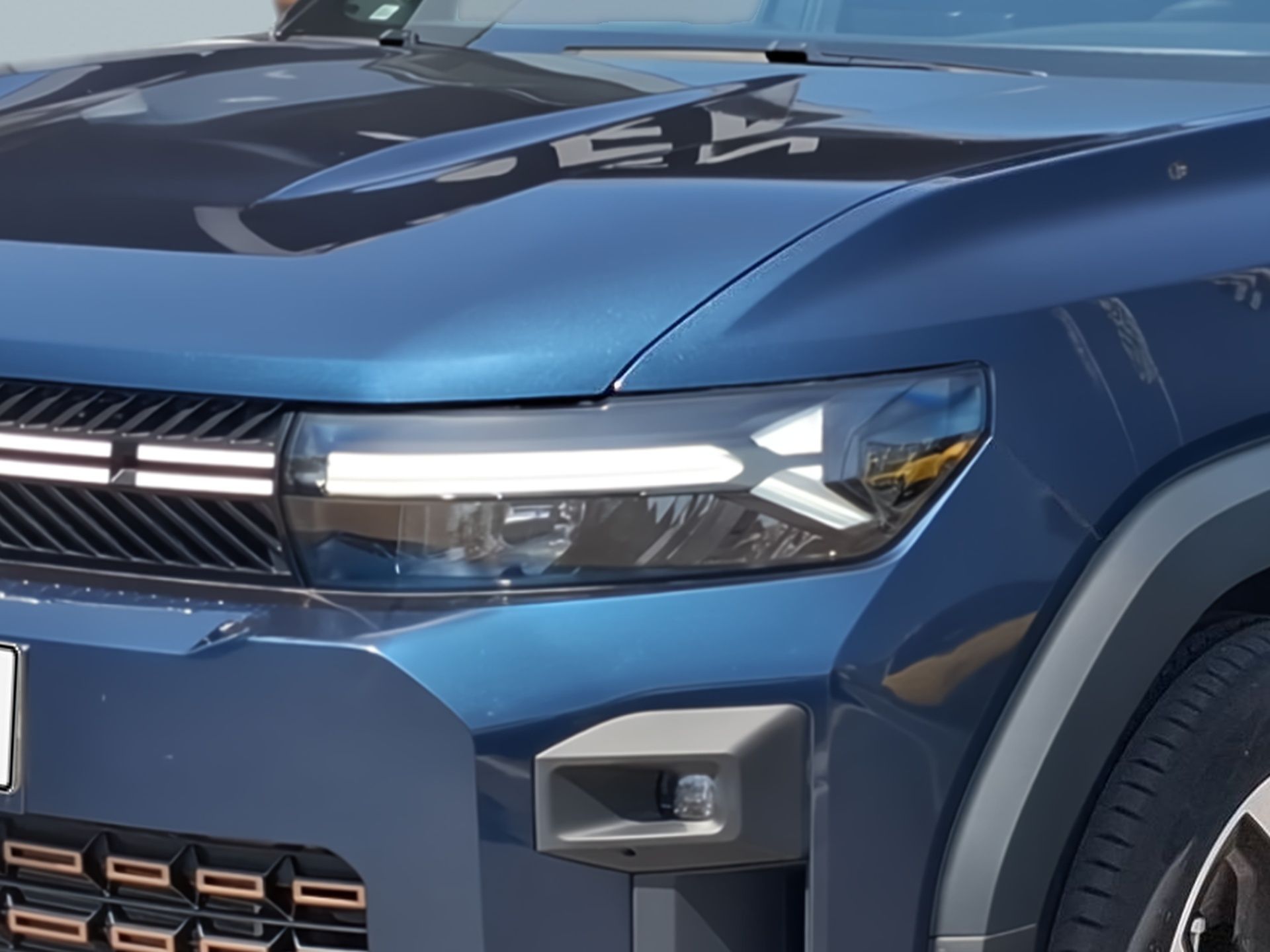 Dacia Bigster HYBRID 155 Extreme — photo 4